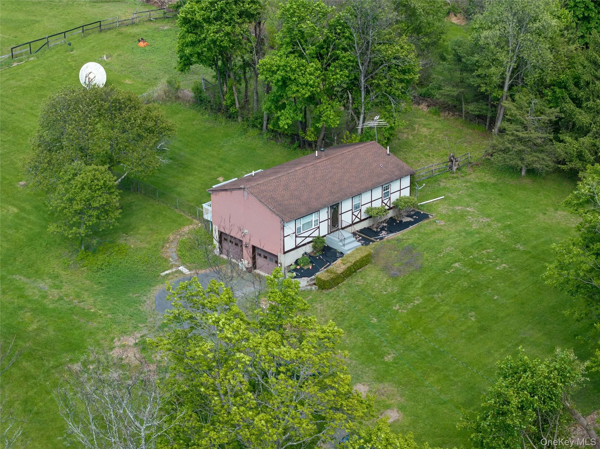 200 Conklingtown Road, Goshen, NY, 3 Bedrooms Bedrooms, 6 Rooms Rooms,2 BathroomsBathrooms,Residential Sale,For Rent,Conklingtown,0,1000742 200 Conklingtown Road, Goshen, NY, 3 Bedrooms Bedrooms, 6 Rooms Rooms,2 BathroomsBathrooms,Residential Sale,For Rent,Conklingtown,0,1000742
