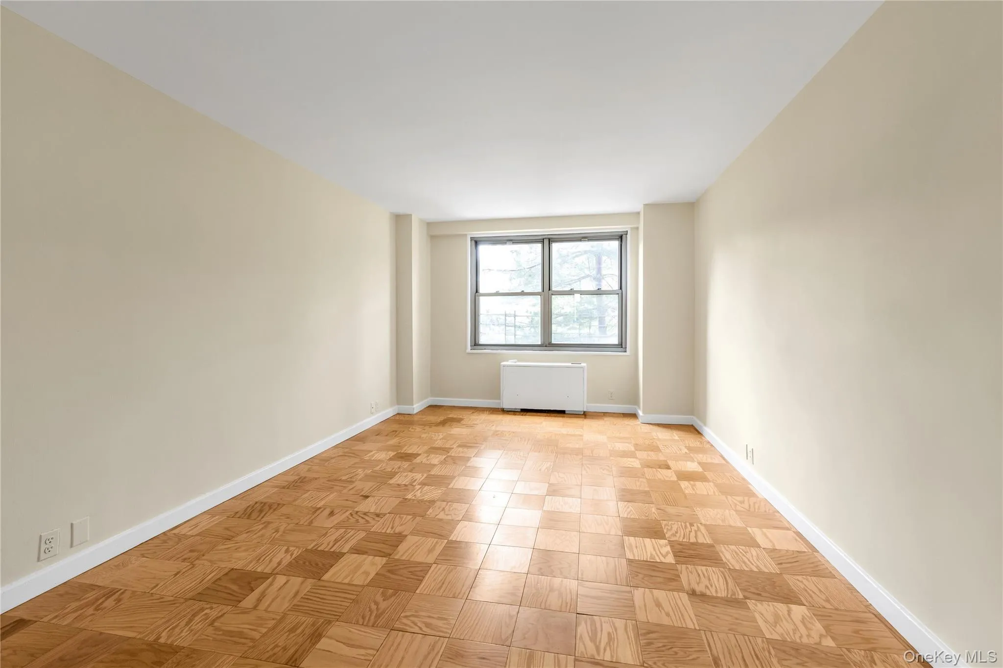 70-25 Yellowstone Boulevard, New York, NY, 2 Bedrooms Bedrooms, 6 Rooms Rooms,2 BathroomsBathrooms,Residential,For Rent,Yellowstone,0,1000744 70-25 Yellowstone Boulevard, New York, NY, 2 Bedrooms Bedrooms, 6 Rooms Rooms,2 BathroomsBathrooms,Residential,For Rent,Yellowstone,0,1000744