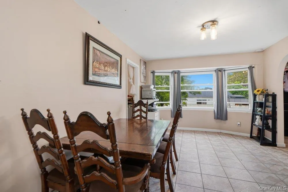 10 Francisco Avenue, Islip, NY, 3 Bedrooms Bedrooms, 5 Rooms Rooms,1 BathroomBathrooms,Residential Sale,For Rent,Francisco,0,1000745 10 Francisco Avenue, Islip, NY, 3 Bedrooms Bedrooms, 5 Rooms Rooms,1 BathroomBathrooms,Residential Sale,For Rent,Francisco,0,1000745