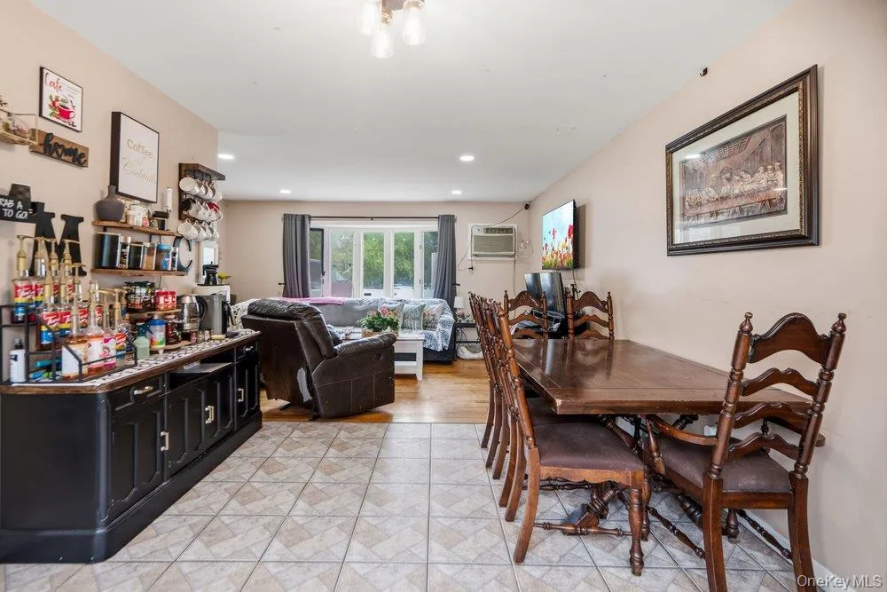 10 Francisco Avenue, Islip, NY, 3 Bedrooms Bedrooms, 5 Rooms Rooms,1 BathroomBathrooms,Residential Sale,For Rent,Francisco,0,1000745 10 Francisco Avenue, Islip, NY, 3 Bedrooms Bedrooms, 5 Rooms Rooms,1 BathroomBathrooms,Residential Sale,For Rent,Francisco,0,1000745