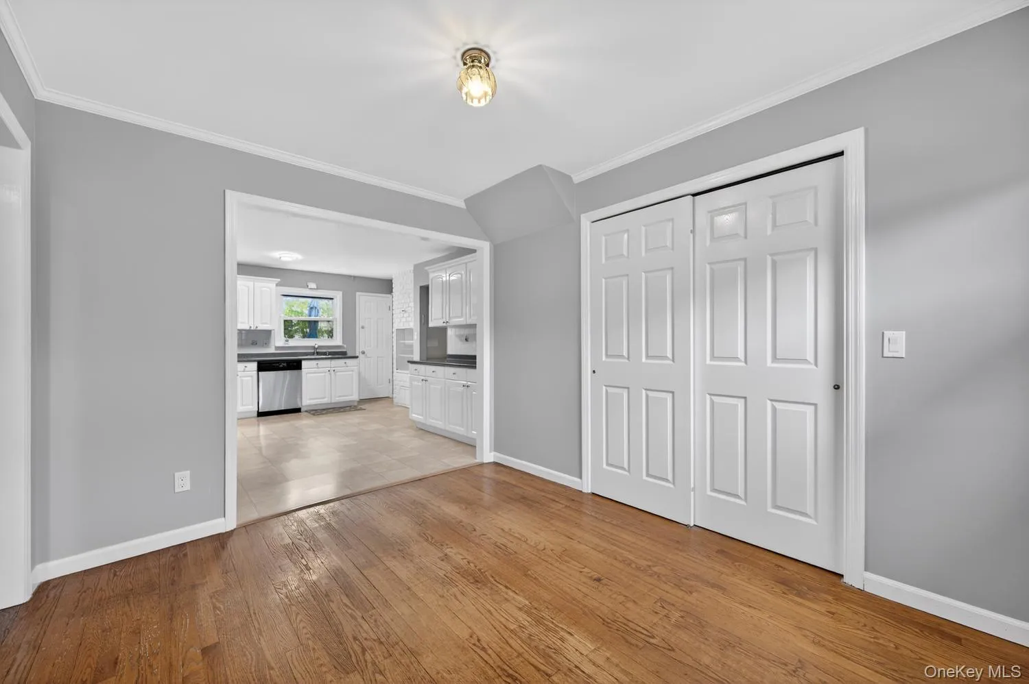 68B Graywood, North Hempstead, NY, 4 Bedrooms Bedrooms, 6 Rooms Rooms,4 BathroomsBathrooms,Residential Lease,For Rent,Graywood,0,1000746 68B Graywood, North Hempstead, NY, 4 Bedrooms Bedrooms, 6 Rooms Rooms,4 BathroomsBathrooms,Residential Lease,For Rent,Graywood,0,1000746