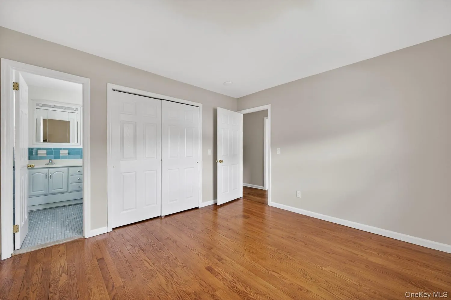 68B Graywood, North Hempstead, NY, 4 Bedrooms Bedrooms, 6 Rooms Rooms,4 BathroomsBathrooms,Residential Lease,For Rent,Graywood,0,1000746 68B Graywood, North Hempstead, NY, 4 Bedrooms Bedrooms, 6 Rooms Rooms,4 BathroomsBathrooms,Residential Lease,For Rent,Graywood,0,1000746