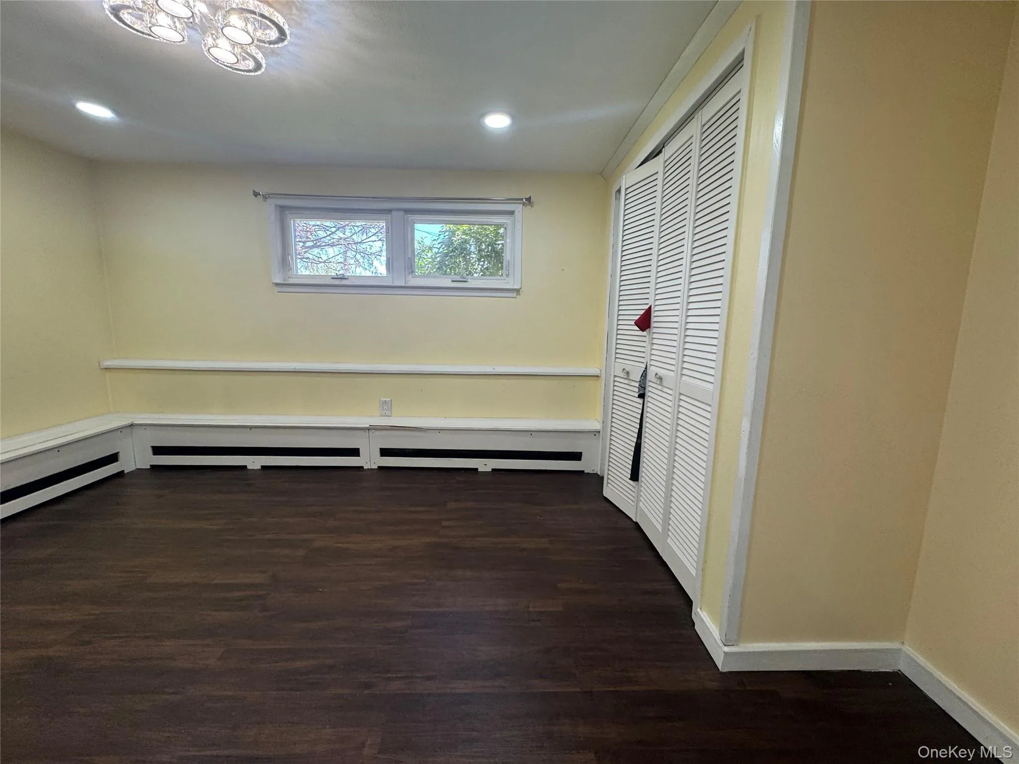 14 Hilton Court, Oyster Bay, NY, 3 Bedrooms Bedrooms, 9 Rooms Rooms,2 BathroomsBathrooms,Residential,For Rent,Hilton,0,1000751 14 Hilton Court, Oyster Bay, NY, 3 Bedrooms Bedrooms, 9 Rooms Rooms,2 BathroomsBathrooms,Residential,For Rent,Hilton,0,1000751