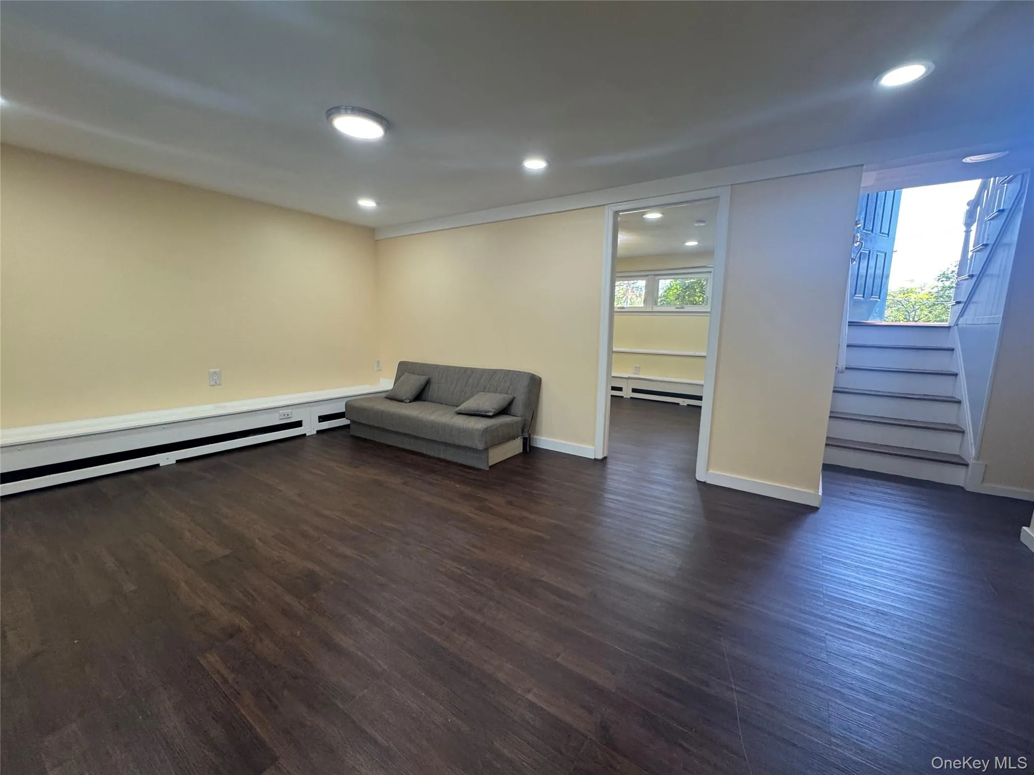 14 Hilton Court, Oyster Bay, NY, 3 Bedrooms Bedrooms, 9 Rooms Rooms,2 BathroomsBathrooms,Residential,For Rent,Hilton,0,1000751 14 Hilton Court, Oyster Bay, NY, 3 Bedrooms Bedrooms, 9 Rooms Rooms,2 BathroomsBathrooms,Residential,For Rent,Hilton,0,1000751