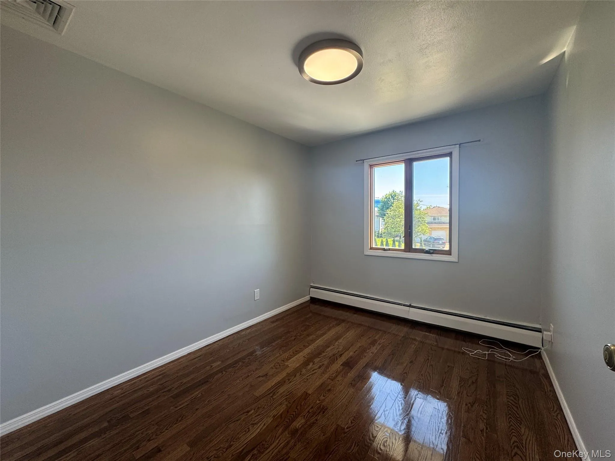 14 Hilton Court, Oyster Bay, NY, 3 Bedrooms Bedrooms, 9 Rooms Rooms,2 BathroomsBathrooms,Residential,For Rent,Hilton,0,1000751 14 Hilton Court, Oyster Bay, NY, 3 Bedrooms Bedrooms, 9 Rooms Rooms,2 BathroomsBathrooms,Residential,For Rent,Hilton,0,1000751