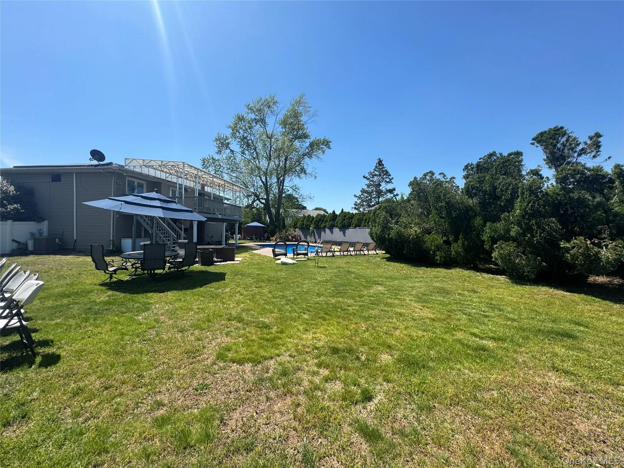 14 Hilton Court, Oyster Bay, NY, 3 Bedrooms Bedrooms, 9 Rooms Rooms,2 BathroomsBathrooms,Residential,For Rent,Hilton,0,1000751 14 Hilton Court, Oyster Bay, NY, 3 Bedrooms Bedrooms, 9 Rooms Rooms,2 BathroomsBathrooms,Residential,For Rent,Hilton,0,1000751