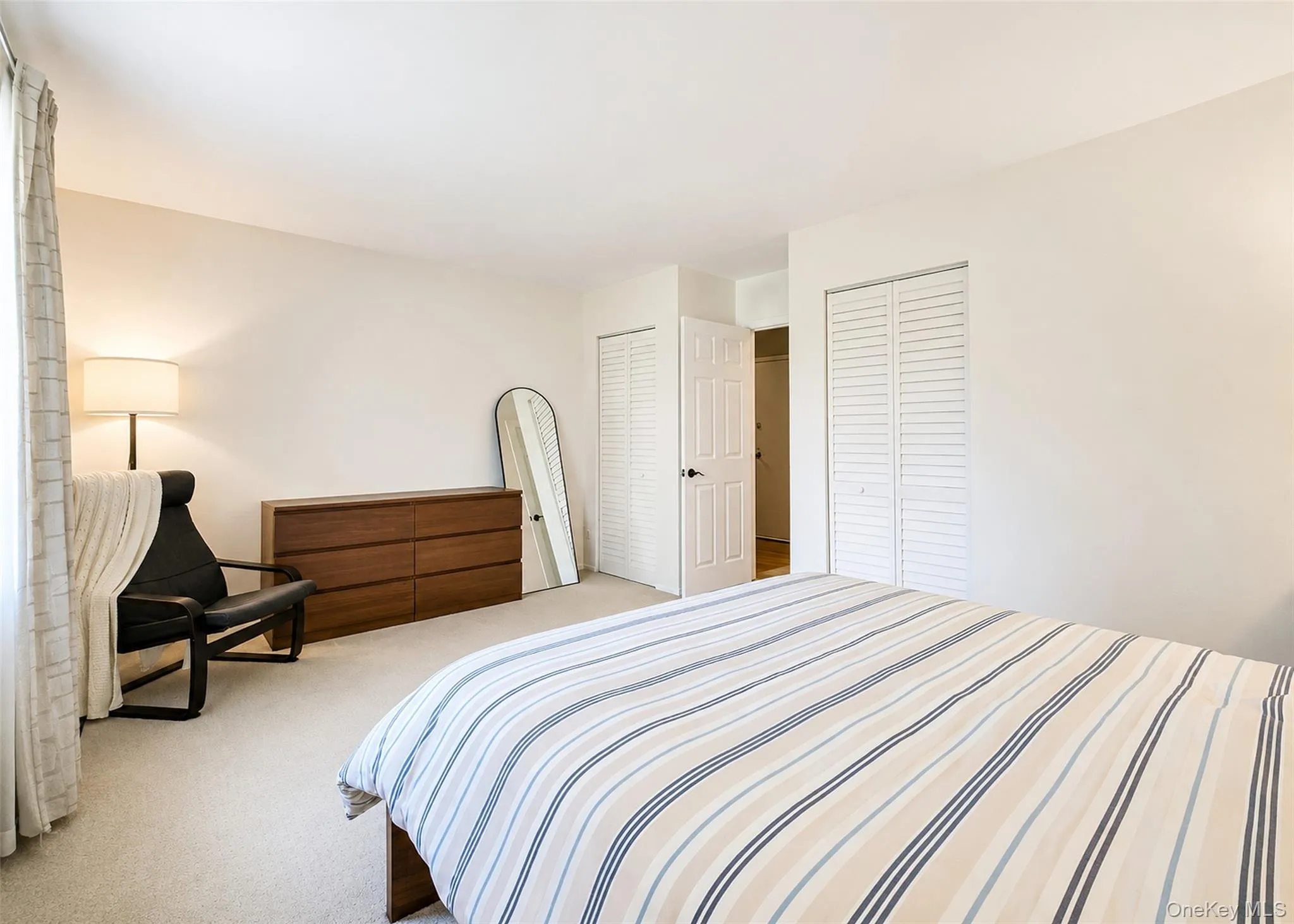 460 Old Town Road, Brookhaven, NY, 1 Bedroom Bedrooms, 4 Rooms Rooms,1 BathroomBathrooms,Residential,For Rent,Old Town,0,1000753 460 Old Town Road, Brookhaven, NY, 1 Bedroom Bedrooms, 4 Rooms Rooms,1 BathroomBathrooms,Residential,For Rent,Old Town,0,1000753