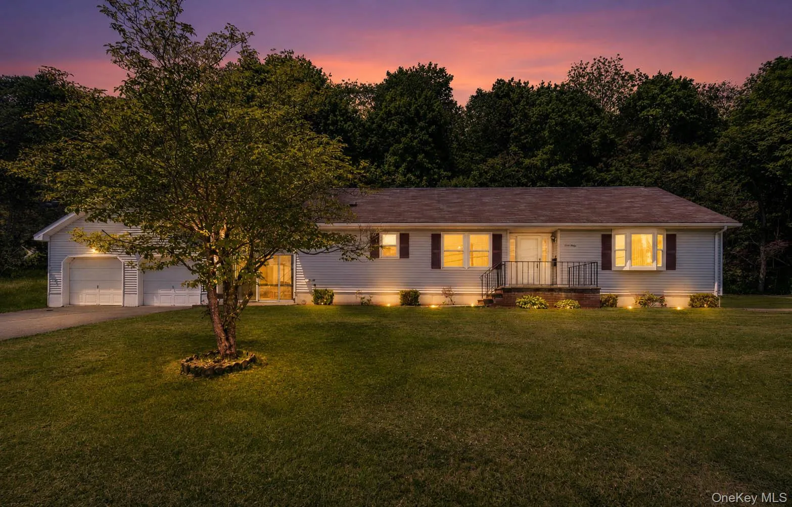 140 Elm Street, Saugerties, NY, 3 Bedrooms Bedrooms, 9 Rooms Rooms,2 BathroomsBathrooms,Residential,For Rent,Elm,0,1000756 140 Elm Street, Saugerties, NY, 3 Bedrooms Bedrooms, 9 Rooms Rooms,2 BathroomsBathrooms,Residential,For Rent,Elm,0,1000756