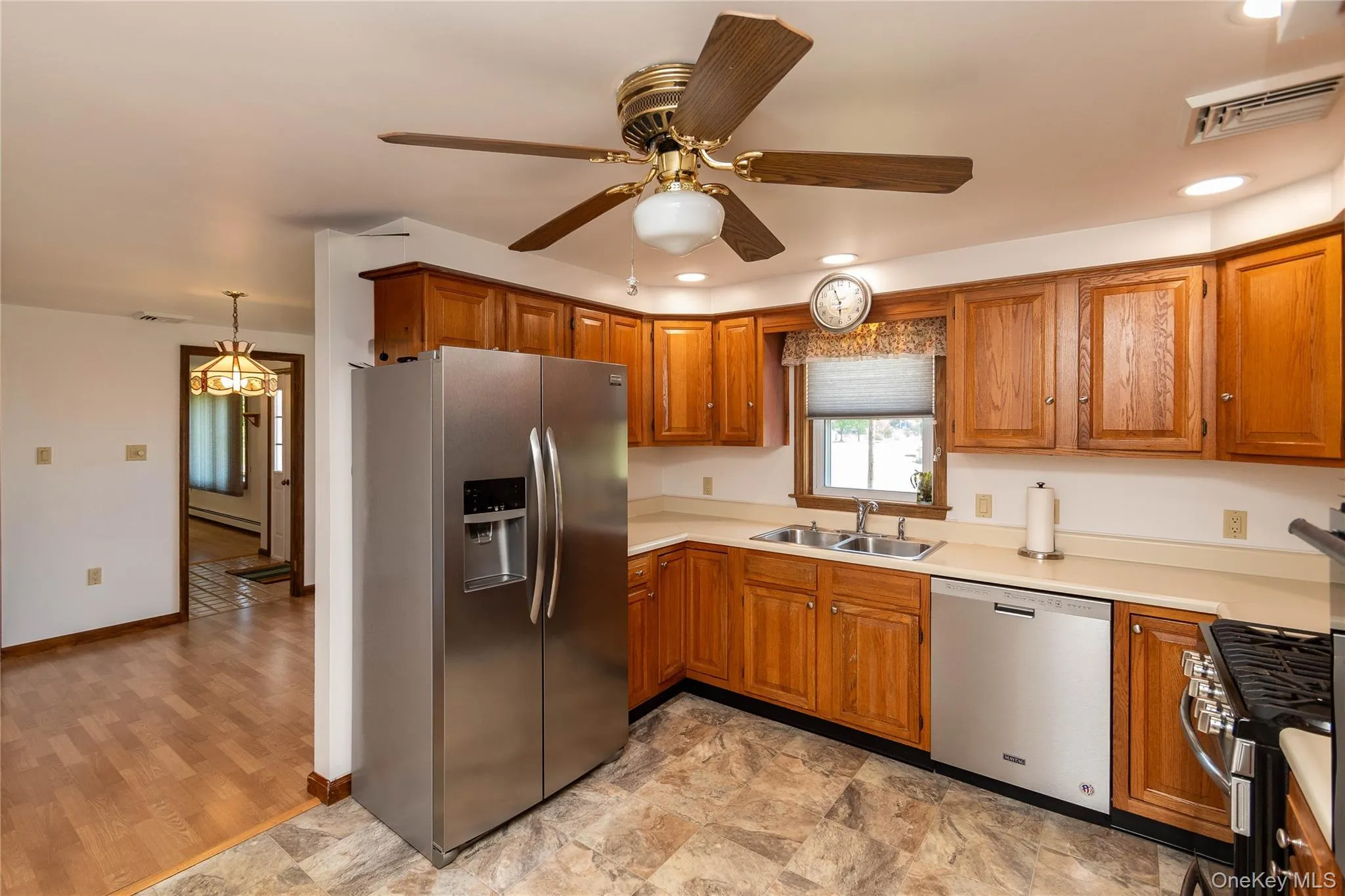 140 Elm Street, Saugerties, NY, 3 Bedrooms Bedrooms, 9 Rooms Rooms,2 BathroomsBathrooms,Residential,For Rent,Elm,0,1000756 140 Elm Street, Saugerties, NY, 3 Bedrooms Bedrooms, 9 Rooms Rooms,2 BathroomsBathrooms,Residential,For Rent,Elm,0,1000756