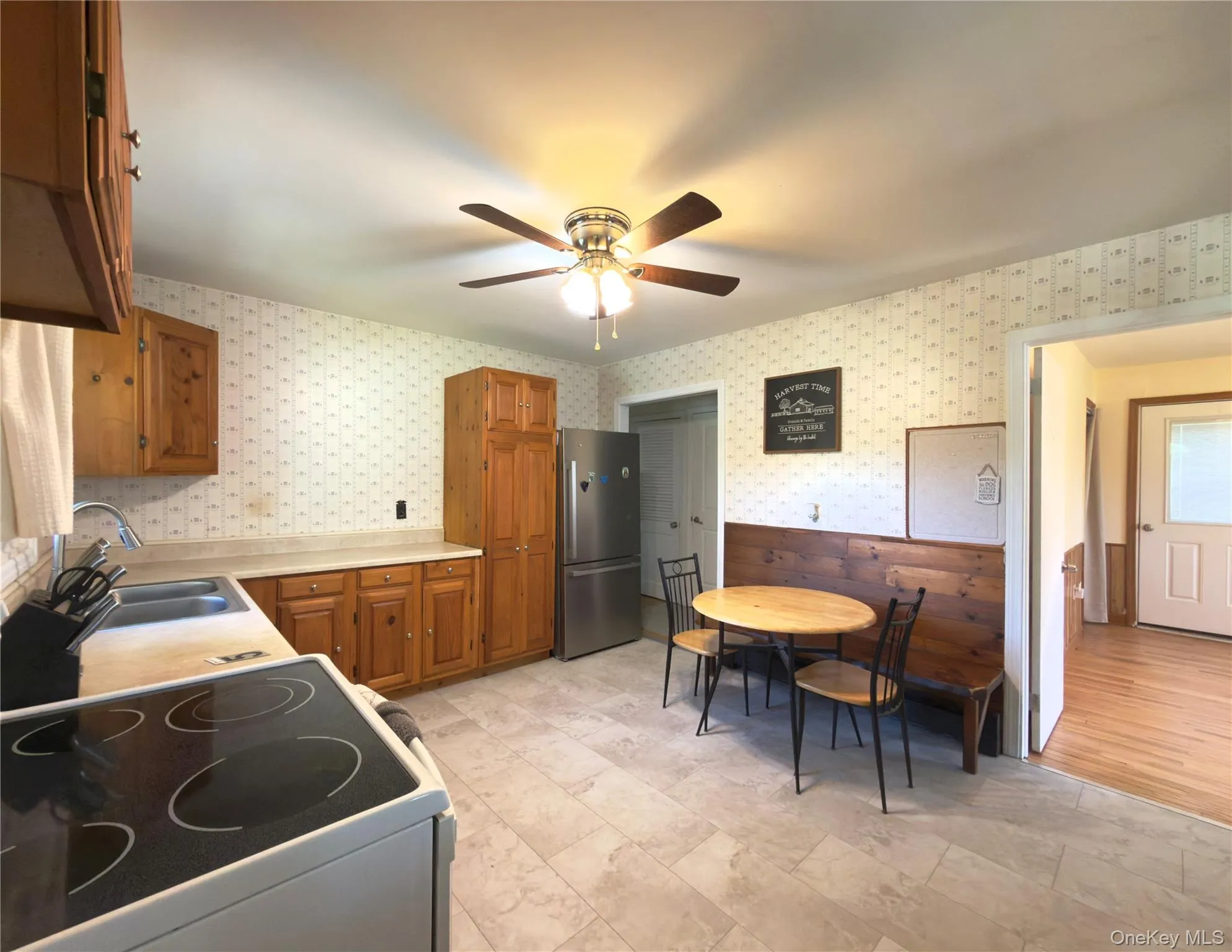 52 Holt Road, Hyde Park, NY, 3 Bedrooms Bedrooms, 5 Rooms Rooms,1 BathroomBathrooms,Residential,For Rent,Holt,0,1000759 52 Holt Road, Hyde Park, NY, 3 Bedrooms Bedrooms, 5 Rooms Rooms,1 BathroomBathrooms,Residential,For Rent,Holt,0,1000759