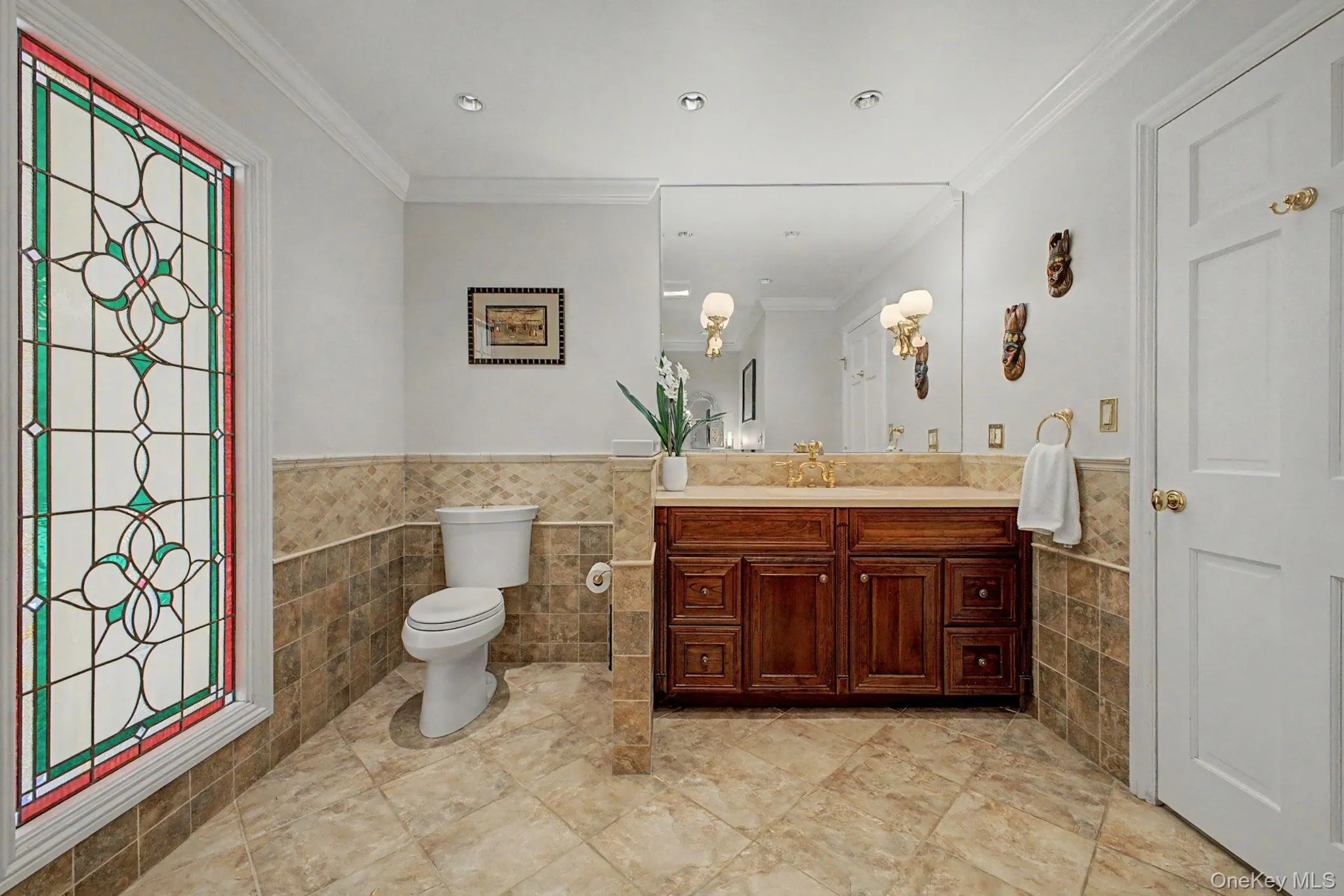 Primary en-suite Bathroom Primary en-suite Bathroom