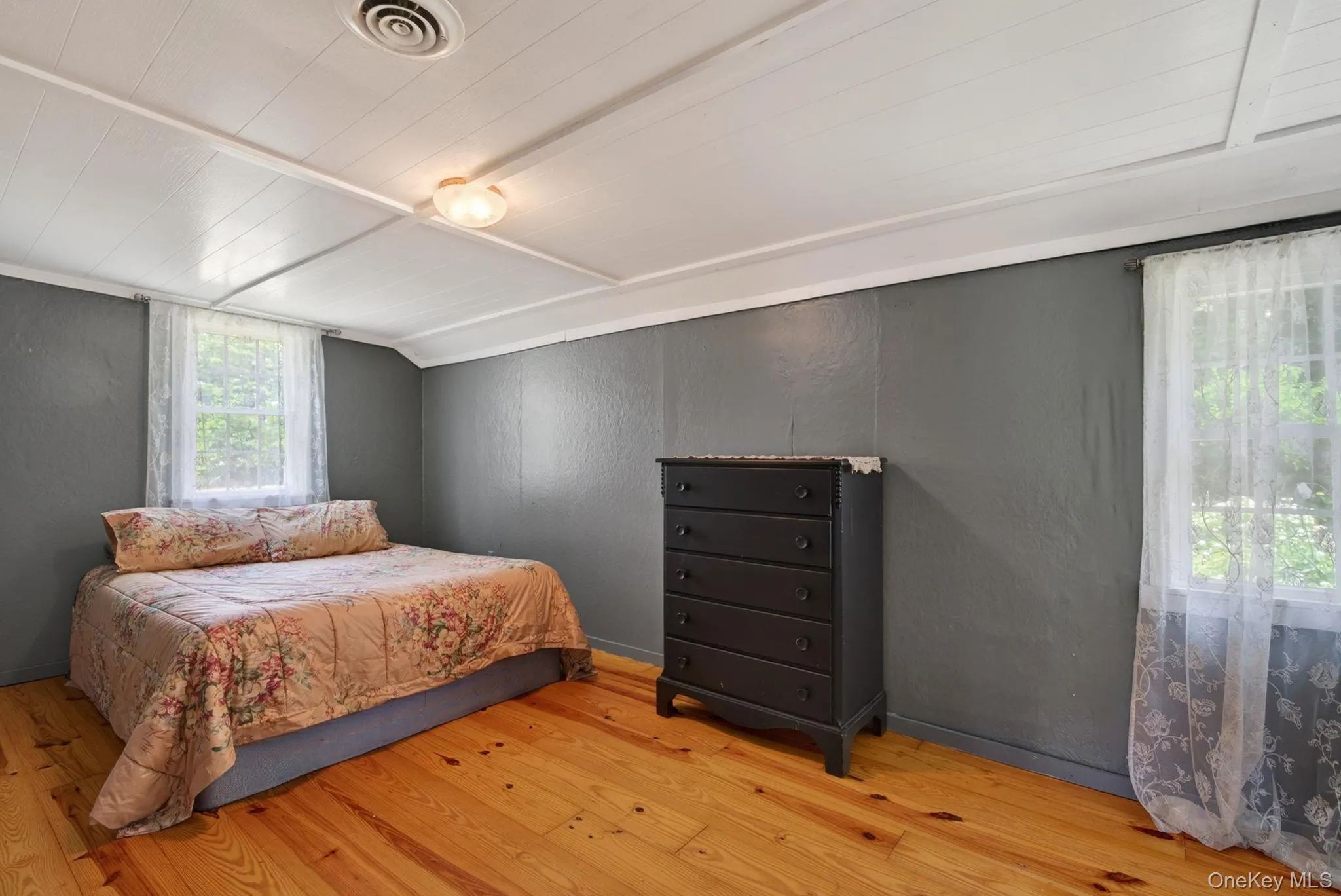 First floor bedroom in cottage First floor bedroom in cottage