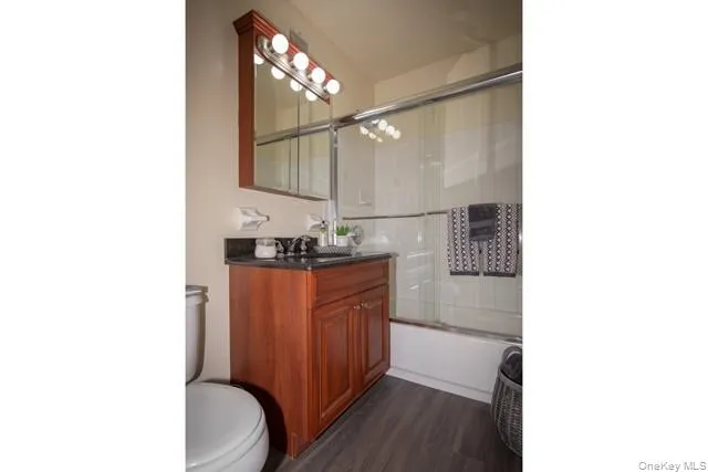 16 Mainsail Drive, Brookhaven, NY, 1 Bedroom Bedrooms, 4 Rooms Rooms,1 BathroomBathrooms,Residential Lease,For Rent,Mainsail,0,1000769 16 Mainsail Drive, Brookhaven, NY, 1 Bedroom Bedrooms, 4 Rooms Rooms,1 BathroomBathrooms,Residential Lease,For Rent,Mainsail,0,1000769