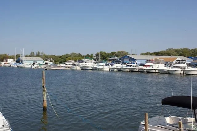 16 Mainsail Drive, Brookhaven, NY, 1 Bedroom Bedrooms, 4 Rooms Rooms,1 BathroomBathrooms,Residential Lease,For Rent,Mainsail,0,1000769 16 Mainsail Drive, Brookhaven, NY, 1 Bedroom Bedrooms, 4 Rooms Rooms,1 BathroomBathrooms,Residential Lease,For Rent,Mainsail,0,1000769