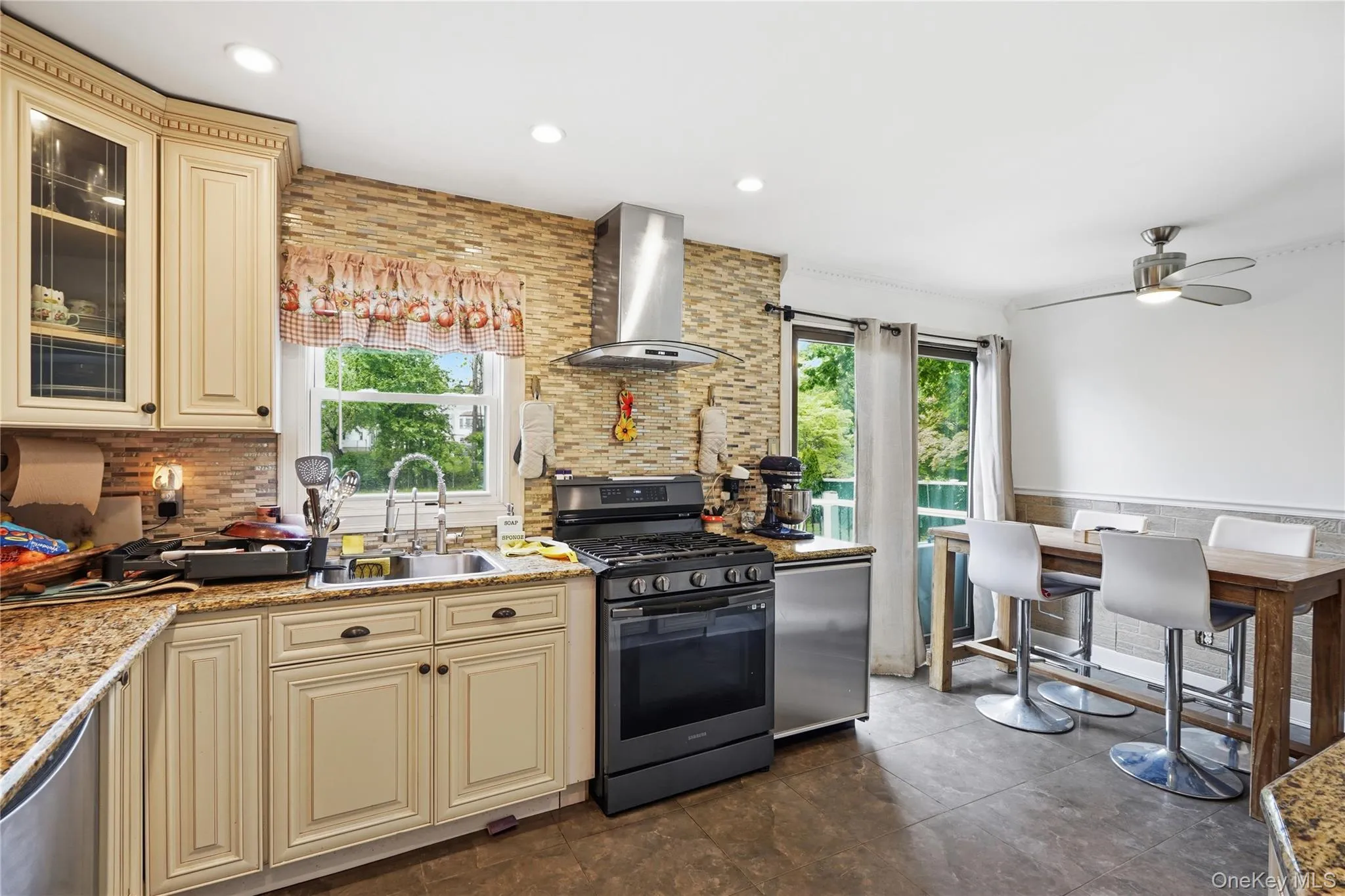 9 Walter Drive, Stony Point, NY, 4 Bedrooms Bedrooms, 8 Rooms Rooms,2 BathroomsBathrooms,Residential,For Rent,Walter,0,1000773 9 Walter Drive, Stony Point, NY, 4 Bedrooms Bedrooms, 8 Rooms Rooms,2 BathroomsBathrooms,Residential,For Rent,Walter,0,1000773