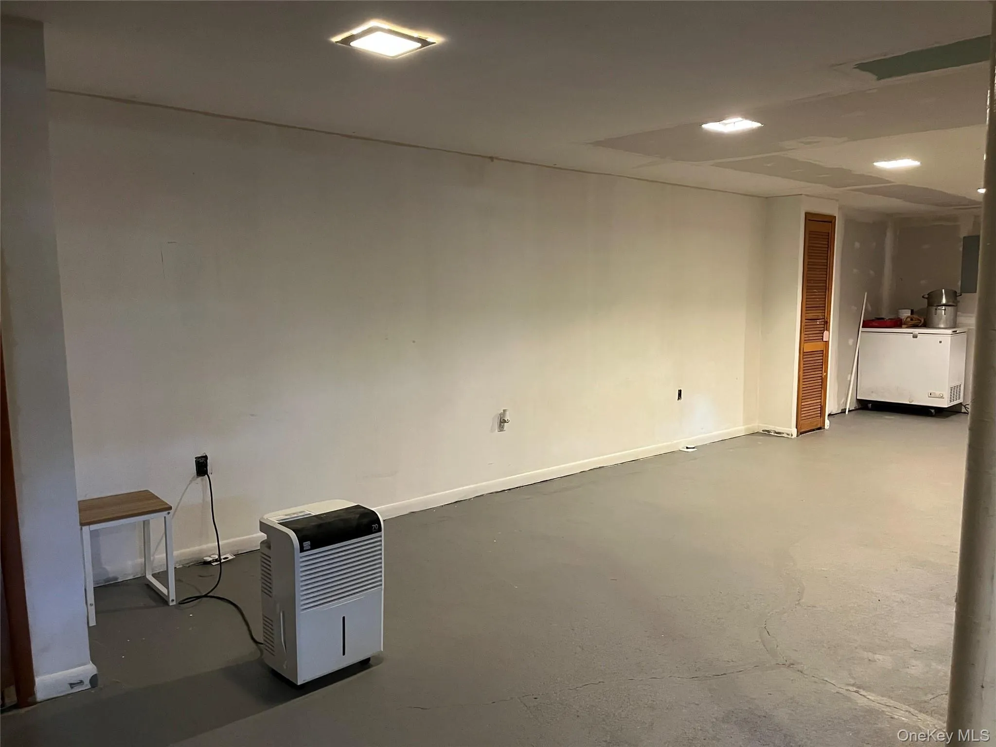 9 Walter Drive, Stony Point, NY, 4 Bedrooms Bedrooms, 8 Rooms Rooms,2 BathroomsBathrooms,Residential,For Rent,Walter,0,1000773 9 Walter Drive, Stony Point, NY, 4 Bedrooms Bedrooms, 8 Rooms Rooms,2 BathroomsBathrooms,Residential,For Rent,Walter,0,1000773
