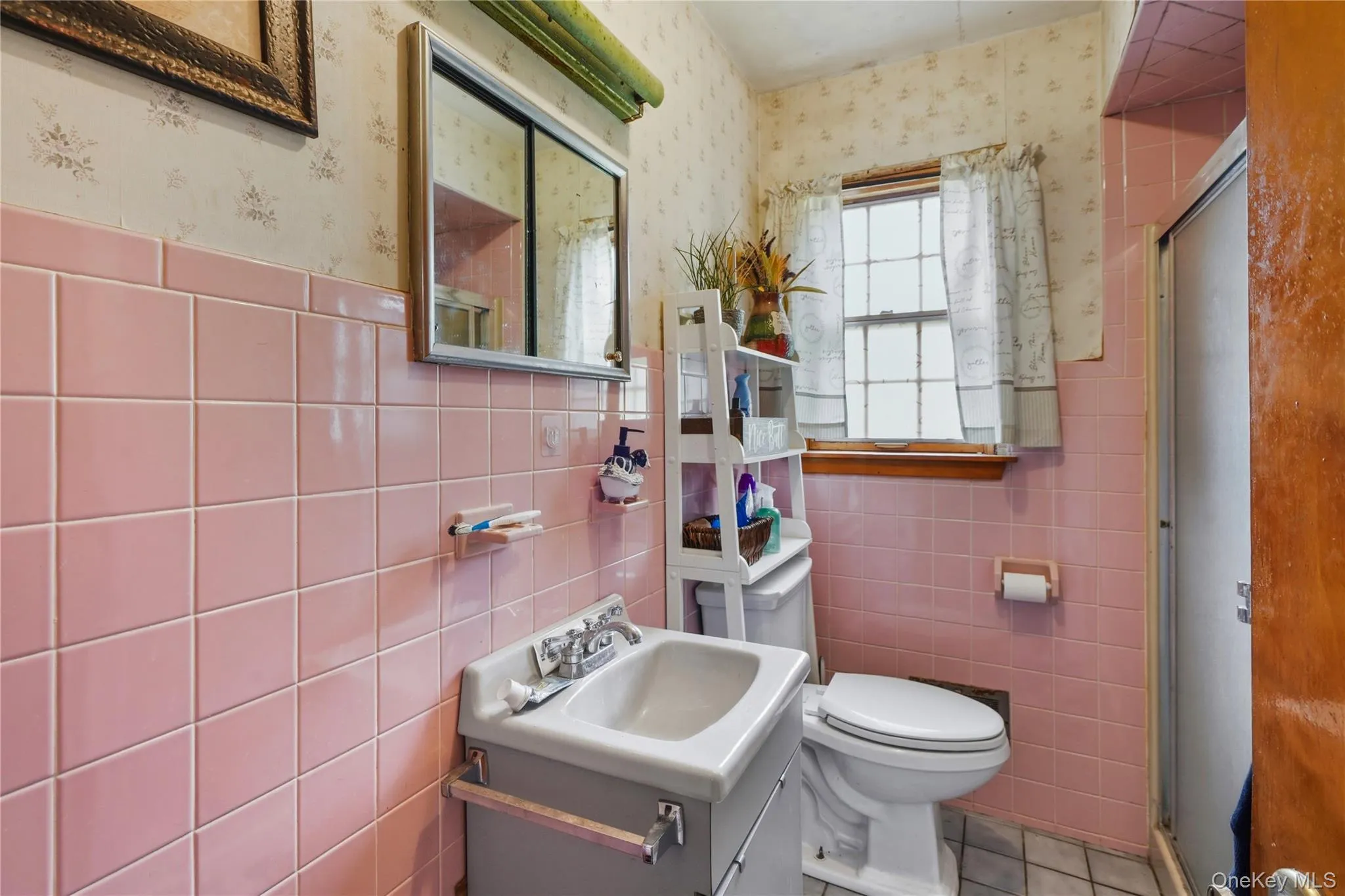 9 Walter Drive, Stony Point, NY, 4 Bedrooms Bedrooms, 8 Rooms Rooms,2 BathroomsBathrooms,Residential,For Rent,Walter,0,1000773 9 Walter Drive, Stony Point, NY, 4 Bedrooms Bedrooms, 8 Rooms Rooms,2 BathroomsBathrooms,Residential,For Rent,Walter,0,1000773