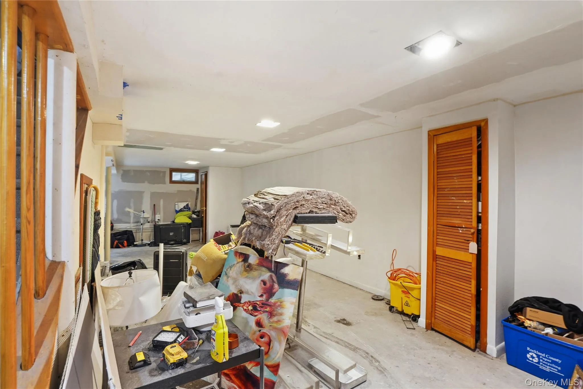 Partially finished basement Partially finished basement