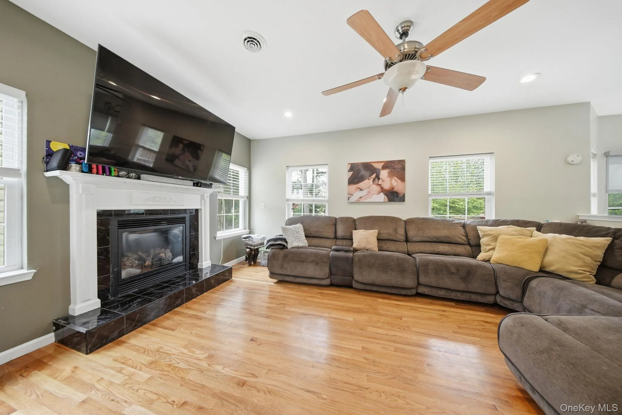 16 Plymouth Lane, Thompson, NY, 4 Bedrooms Bedrooms, 9 Rooms Rooms,2 BathroomsBathrooms,Residential,For Rent,Plymouth,0,1000774 16 Plymouth Lane, Thompson, NY, 4 Bedrooms Bedrooms, 9 Rooms Rooms,2 BathroomsBathrooms,Residential,For Rent,Plymouth,0,1000774