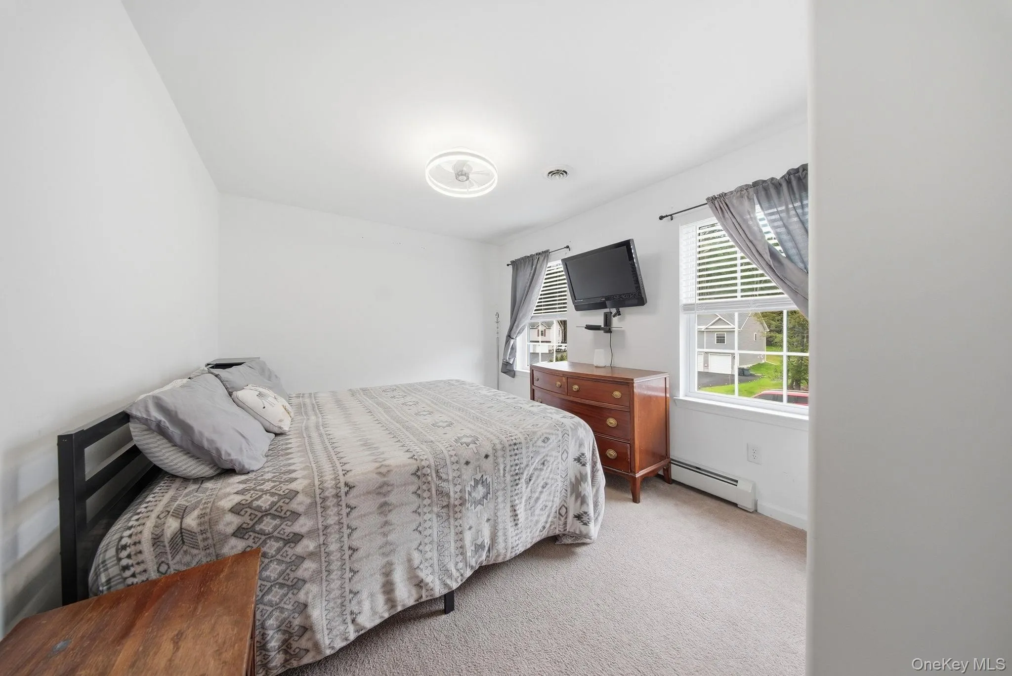 16 Plymouth Lane, Thompson, NY, 4 Bedrooms Bedrooms, 9 Rooms Rooms,2 BathroomsBathrooms,Residential,For Rent,Plymouth,0,1000774 16 Plymouth Lane, Thompson, NY, 4 Bedrooms Bedrooms, 9 Rooms Rooms,2 BathroomsBathrooms,Residential,For Rent,Plymouth,0,1000774