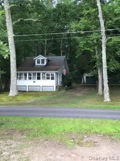 147 Mohican Trail, Lumberland, NY, 3 Bedrooms Bedrooms, 5 Rooms Rooms,1 BathroomBathrooms,Residential,For Rent,Mohican,0,1000776 147 Mohican Trail, Lumberland, NY, 3 Bedrooms Bedrooms, 5 Rooms Rooms,1 BathroomBathrooms,Residential,For Rent,Mohican,0,1000776