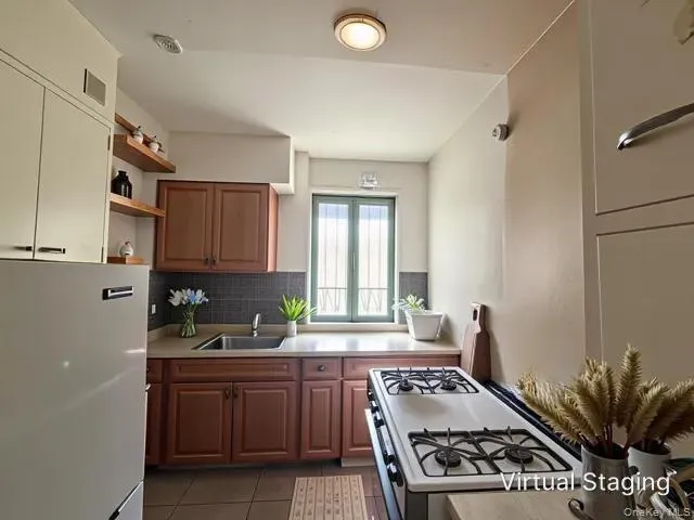 1527 Metropolitan Avenue, New York, NY, 1 Bedroom Bedrooms, 3 Rooms Rooms,1 BathroomBathrooms,Residential,For Rent,Metropolitan,0,1000780 1527 Metropolitan Avenue, New York, NY, 1 Bedroom Bedrooms, 3 Rooms Rooms,1 BathroomBathrooms,Residential,For Rent,Metropolitan,0,1000780