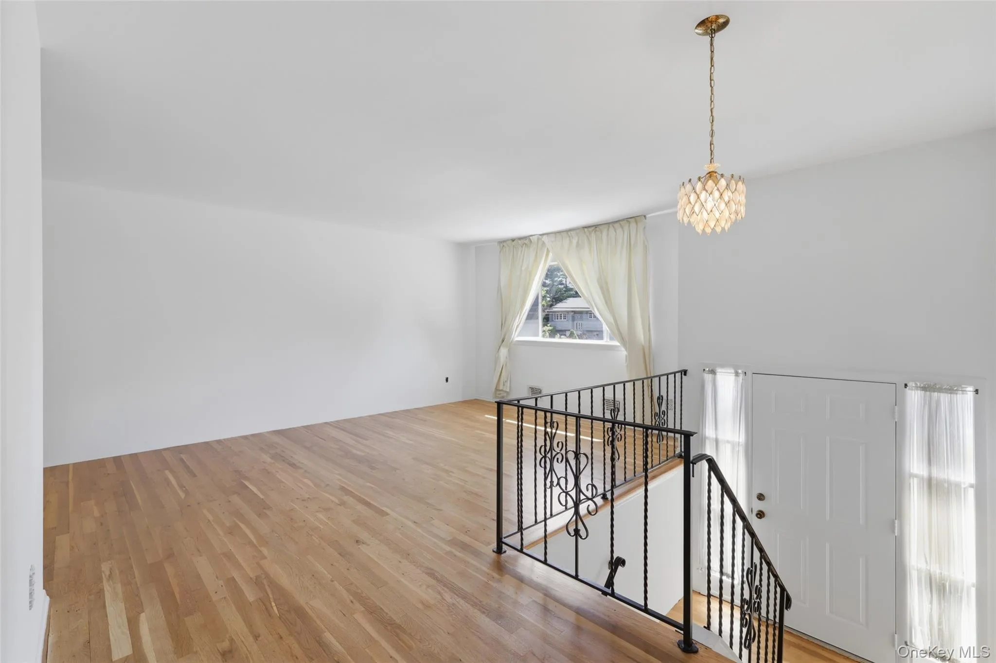 94 Babylon Avenue, Islip, NY, 3 Bedrooms Bedrooms, 7 Rooms Rooms,1 BathroomBathrooms,Residential,For Rent,Babylon,0,1000784 94 Babylon Avenue, Islip, NY, 3 Bedrooms Bedrooms, 7 Rooms Rooms,1 BathroomBathrooms,Residential,For Rent,Babylon,0,1000784
