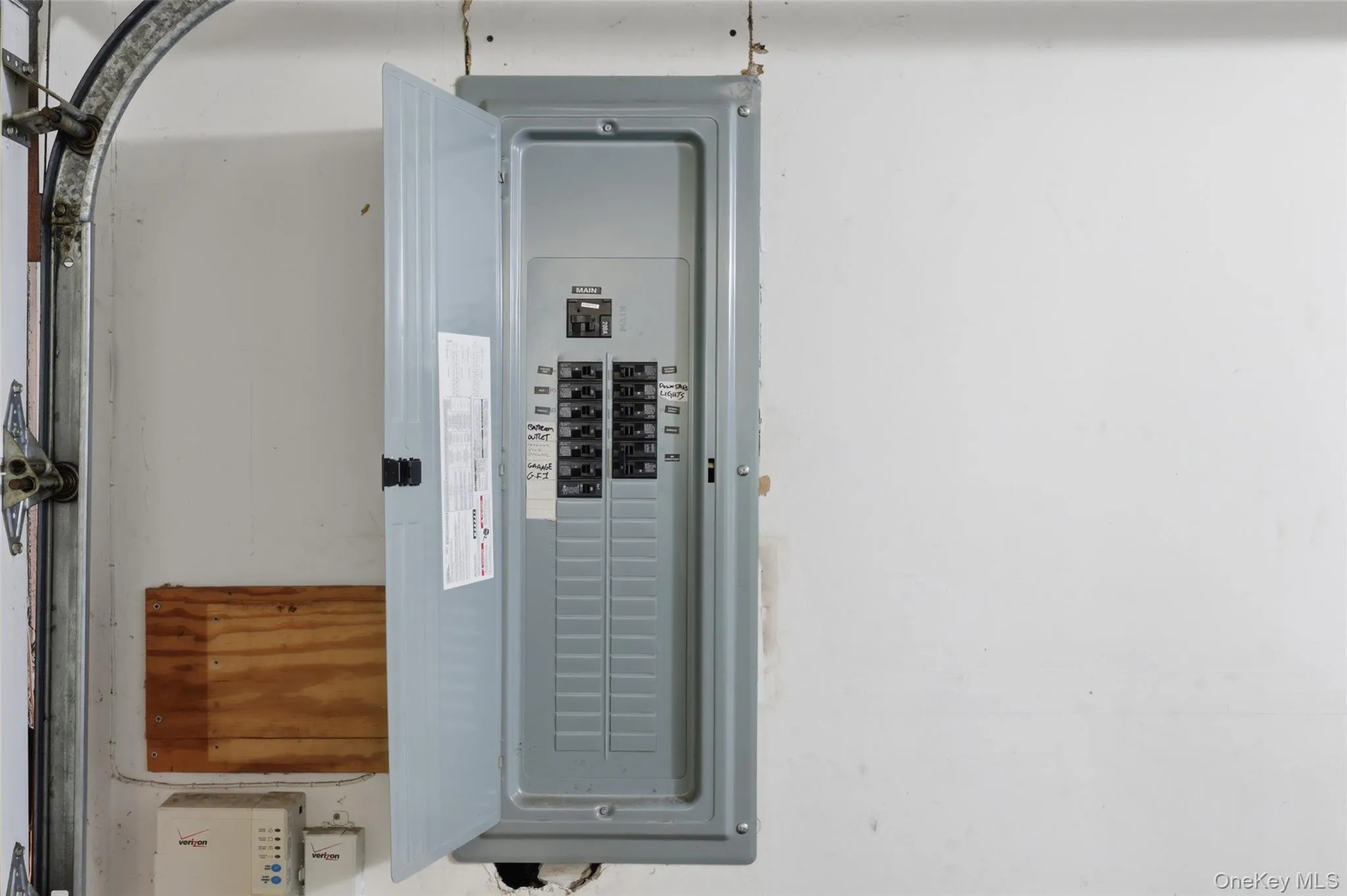 94 Babylon Avenue, Islip, NY, 3 Bedrooms Bedrooms, 7 Rooms Rooms,1 BathroomBathrooms,Residential,For Rent,Babylon,0,1000784 94 Babylon Avenue, Islip, NY, 3 Bedrooms Bedrooms, 7 Rooms Rooms,1 BathroomBathrooms,Residential,For Rent,Babylon,0,1000784