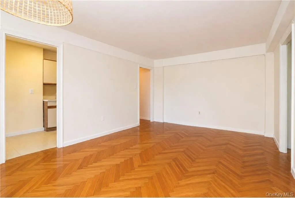 190 72nd Street, New York, NY, 1 Bedroom Bedrooms, 3 Rooms Rooms,1 BathroomBathrooms,Residential,For Rent,72nd,0,1000785 190 72nd Street, New York, NY, 1 Bedroom Bedrooms, 3 Rooms Rooms,1 BathroomBathrooms,Residential,For Rent,72nd,0,1000785