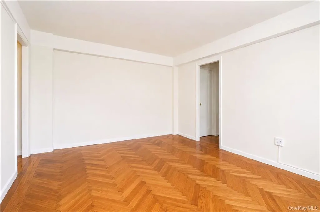 190 72nd Street, New York, NY, 1 Bedroom Bedrooms, 3 Rooms Rooms,1 BathroomBathrooms,Residential,For Rent,72nd,0,1000785 190 72nd Street, New York, NY, 1 Bedroom Bedrooms, 3 Rooms Rooms,1 BathroomBathrooms,Residential,For Rent,72nd,0,1000785