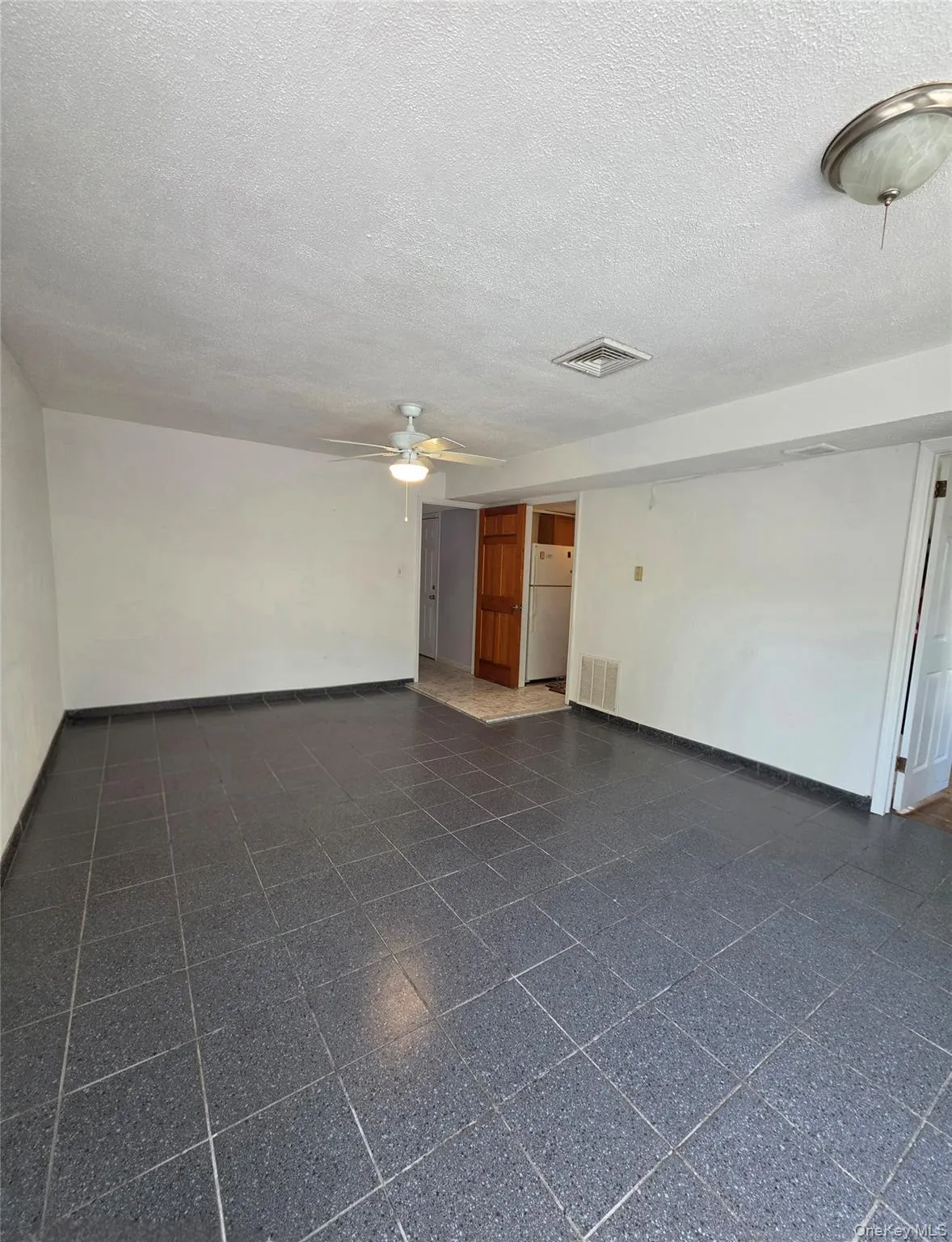 90-17 165th Avenue, New York, NY, 4 Bedrooms Bedrooms, 12 Rooms Rooms,2 BathroomsBathrooms,Residential,For Rent,165th,0,1000788 90-17 165th Avenue, New York, NY, 4 Bedrooms Bedrooms, 12 Rooms Rooms,2 BathroomsBathrooms,Residential,For Rent,165th,0,1000788