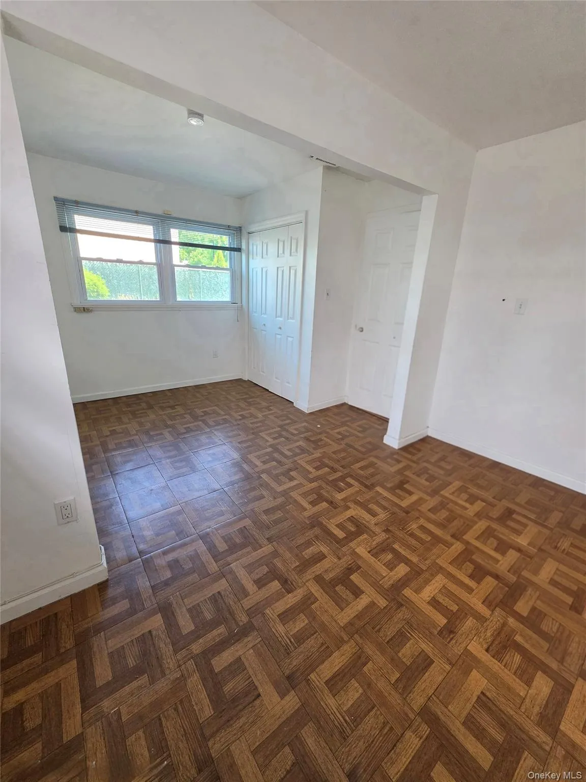 90-17 165th Avenue, New York, NY, 4 Bedrooms Bedrooms, 12 Rooms Rooms,2 BathroomsBathrooms,Residential,For Rent,165th,0,1000788 90-17 165th Avenue, New York, NY, 4 Bedrooms Bedrooms, 12 Rooms Rooms,2 BathroomsBathrooms,Residential,For Rent,165th,0,1000788