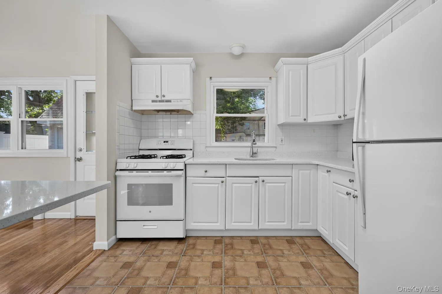 48 Locust Street, North Hempstead, NY, 4 Bedrooms Bedrooms, 8 Rooms Rooms,2 BathroomsBathrooms,Residential,For Rent,Locust,0,1000789 48 Locust Street, North Hempstead, NY, 4 Bedrooms Bedrooms, 8 Rooms Rooms,2 BathroomsBathrooms,Residential,For Rent,Locust,0,1000789