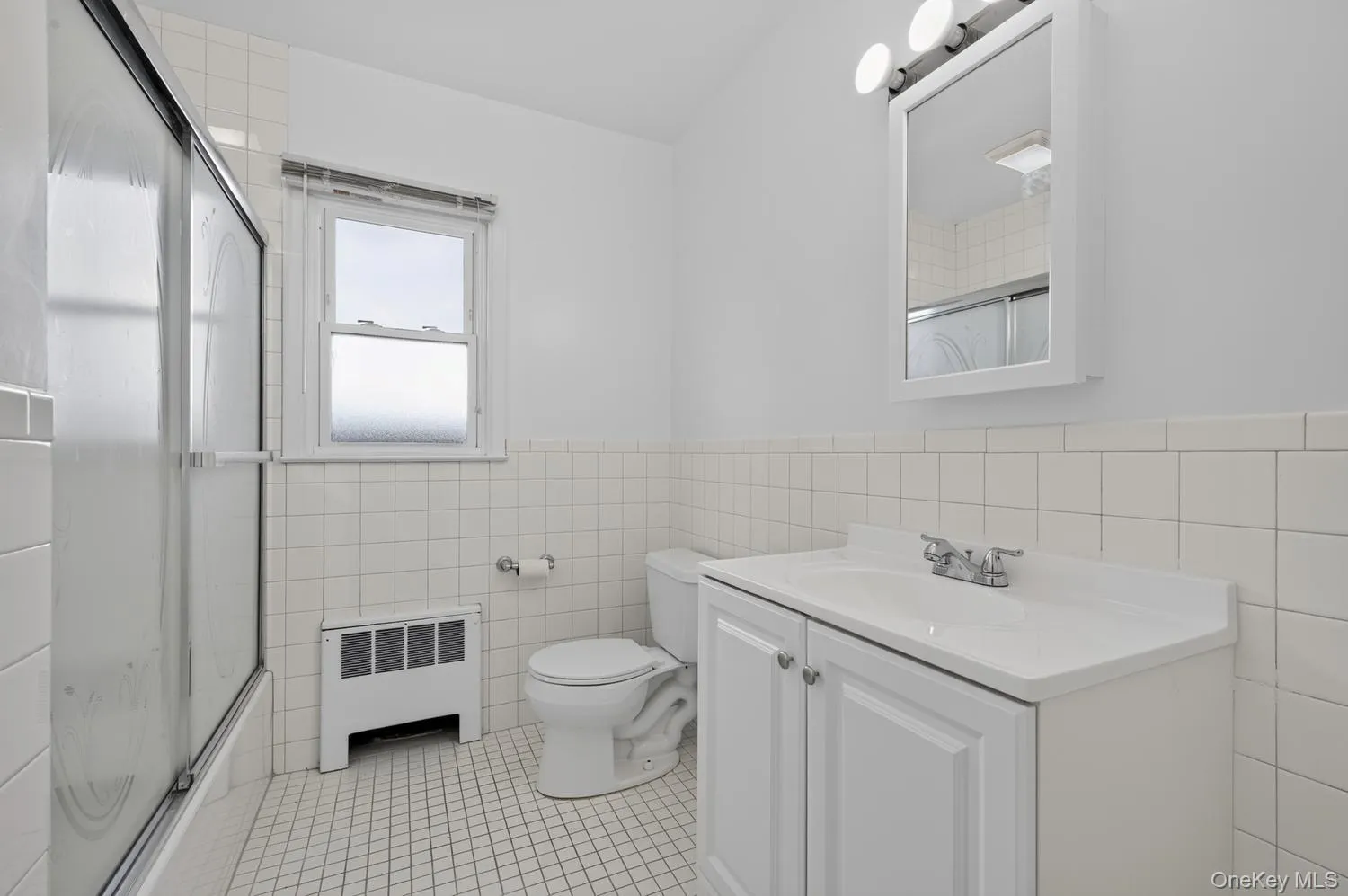 48 Locust Street, North Hempstead, NY, 4 Bedrooms Bedrooms, 8 Rooms Rooms,2 BathroomsBathrooms,Residential,For Rent,Locust,0,1000789 48 Locust Street, North Hempstead, NY, 4 Bedrooms Bedrooms, 8 Rooms Rooms,2 BathroomsBathrooms,Residential,For Rent,Locust,0,1000789