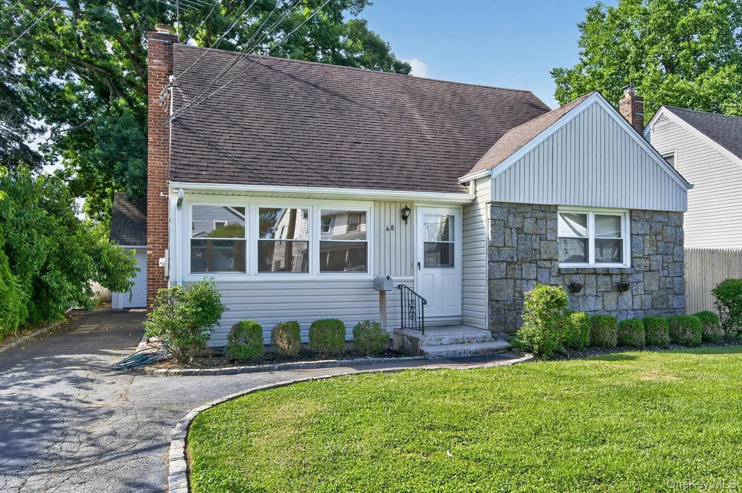 48 Locust Street, North Hempstead, NY, 4 Bedrooms Bedrooms, 8 Rooms Rooms,2 BathroomsBathrooms,Residential,For Rent,Locust,0,1000789 48 Locust Street, North Hempstead, NY, 4 Bedrooms Bedrooms, 8 Rooms Rooms,2 BathroomsBathrooms,Residential,For Rent,Locust,0,1000789