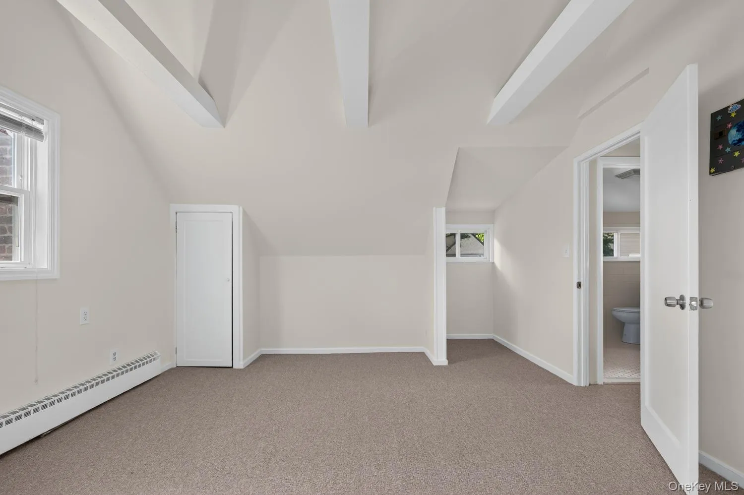 48 Locust Street, North Hempstead, NY, 4 Bedrooms Bedrooms, 8 Rooms Rooms,2 BathroomsBathrooms,Residential,For Rent,Locust,0,1000789 48 Locust Street, North Hempstead, NY, 4 Bedrooms Bedrooms, 8 Rooms Rooms,2 BathroomsBathrooms,Residential,For Rent,Locust,0,1000789