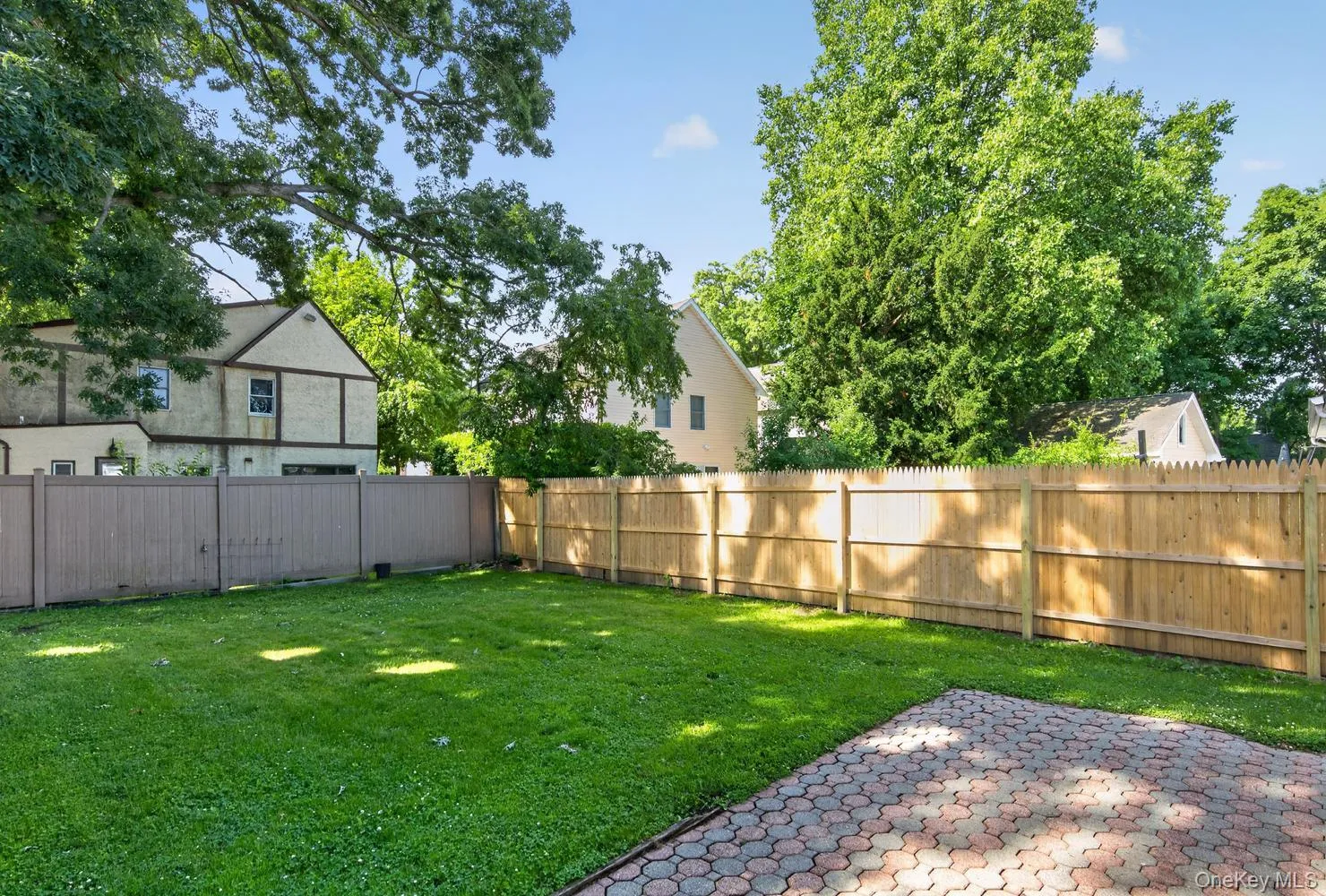 48 Locust Street, North Hempstead, NY, 4 Bedrooms Bedrooms, 8 Rooms Rooms,2 BathroomsBathrooms,Residential,For Rent,Locust,0,1000789 48 Locust Street, North Hempstead, NY, 4 Bedrooms Bedrooms, 8 Rooms Rooms,2 BathroomsBathrooms,Residential,For Rent,Locust,0,1000789