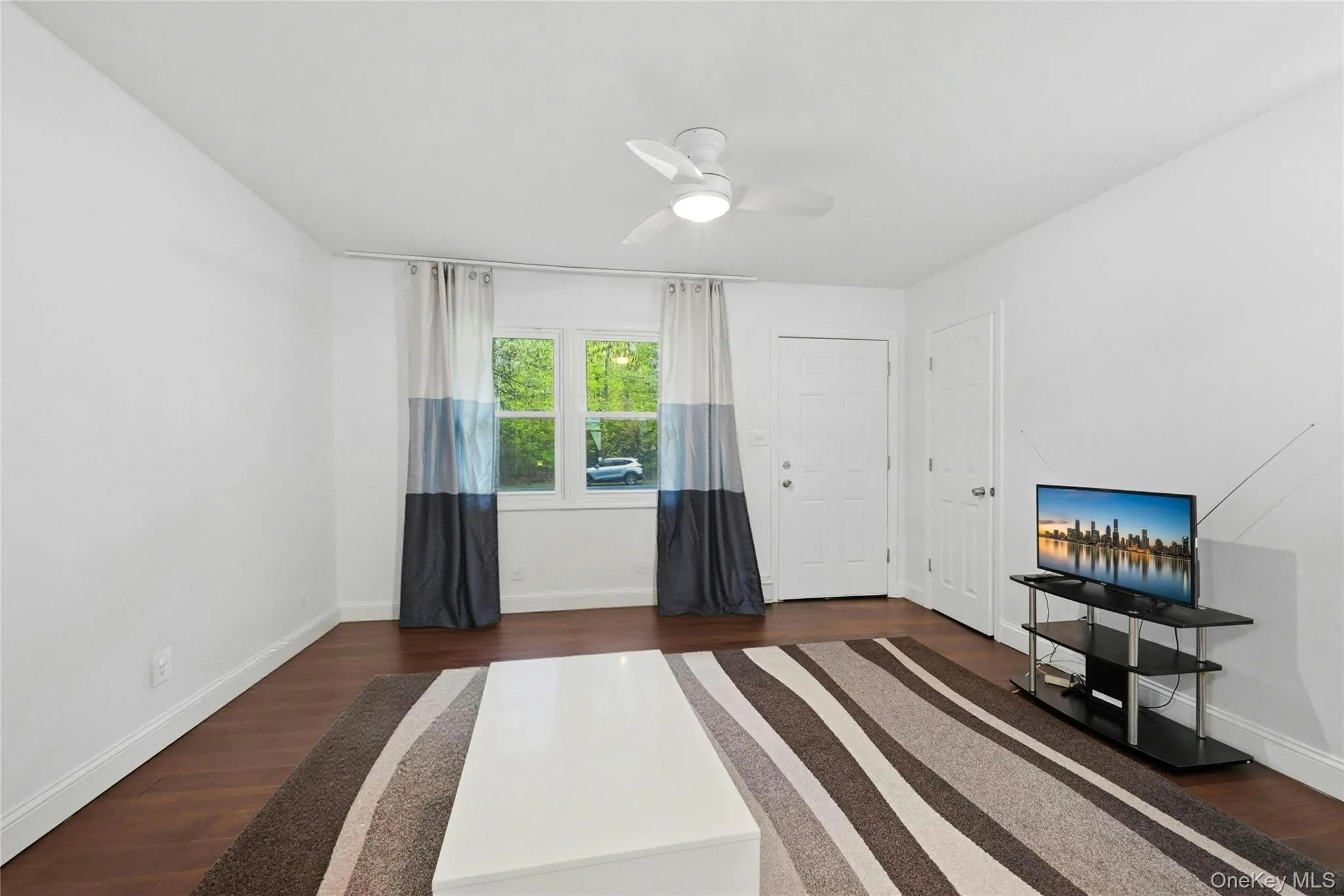 609 Montauk Highway, Islip, NY, 2 Bedrooms Bedrooms, 6 Rooms Rooms,1 BathroomBathrooms,Residential,For Rent,Montauk,0,1000798 609 Montauk Highway, Islip, NY, 2 Bedrooms Bedrooms, 6 Rooms Rooms,1 BathroomBathrooms,Residential,For Rent,Montauk,0,1000798