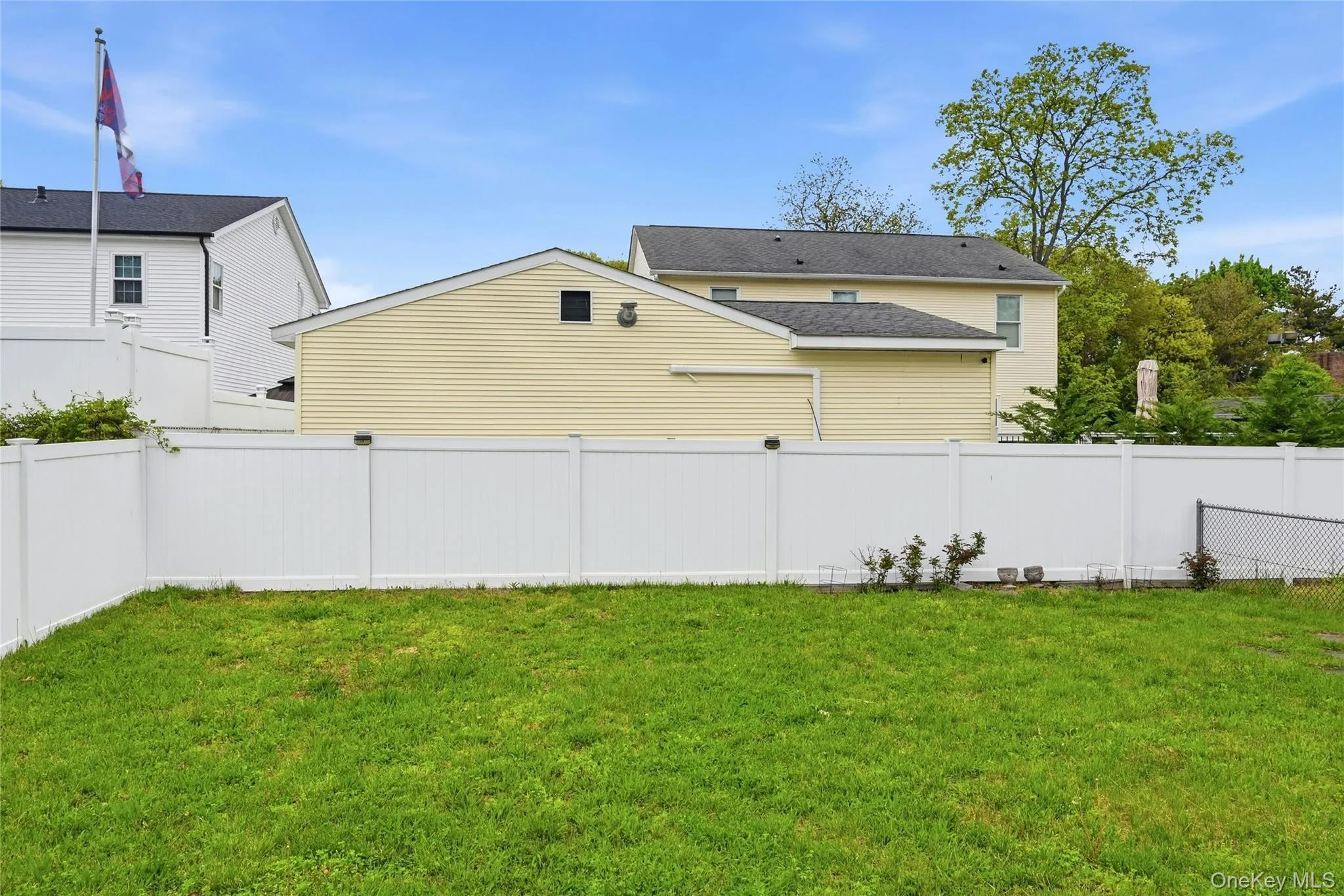 609 Montauk Highway, Islip, NY, 2 Bedrooms Bedrooms, 6 Rooms Rooms,1 BathroomBathrooms,Residential,For Rent,Montauk,0,1000798 609 Montauk Highway, Islip, NY, 2 Bedrooms Bedrooms, 6 Rooms Rooms,1 BathroomBathrooms,Residential,For Rent,Montauk,0,1000798