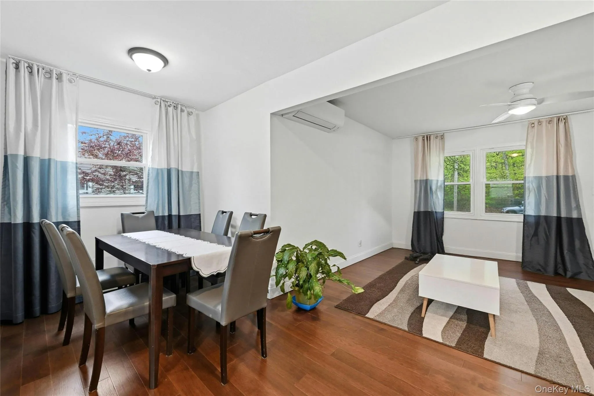 609 Montauk Highway, Islip, NY, 2 Bedrooms Bedrooms, 6 Rooms Rooms,1 BathroomBathrooms,Residential,For Rent,Montauk,0,1000798 609 Montauk Highway, Islip, NY, 2 Bedrooms Bedrooms, 6 Rooms Rooms,1 BathroomBathrooms,Residential,For Rent,Montauk,0,1000798
