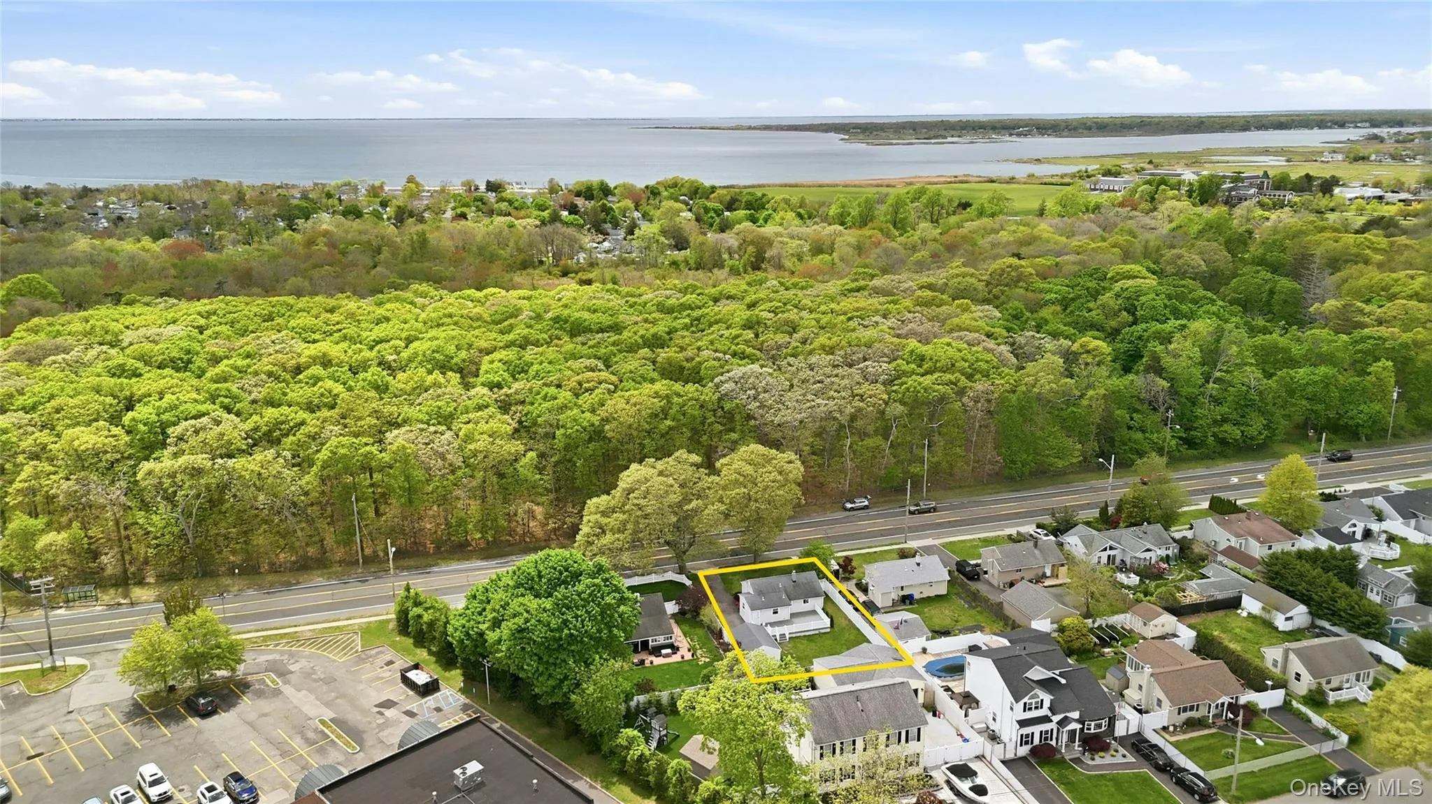 609 Montauk Highway, Islip, NY, 2 Bedrooms Bedrooms, 6 Rooms Rooms,1 BathroomBathrooms,Residential,For Rent,Montauk,0,1000798 609 Montauk Highway, Islip, NY, 2 Bedrooms Bedrooms, 6 Rooms Rooms,1 BathroomBathrooms,Residential,For Rent,Montauk,0,1000798