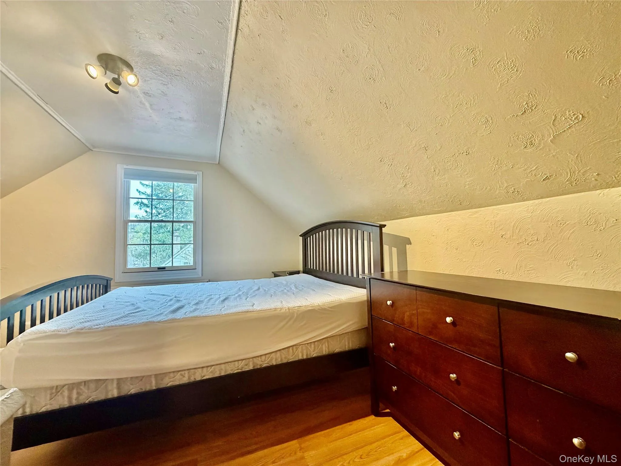 51 Iroquois Road, Ossining, NY, 4 Bedrooms Bedrooms, 10 Rooms Rooms,2 BathroomsBathrooms,Residential Lease,For Rent,Iroquois,0,1000801 51 Iroquois Road, Ossining, NY, 4 Bedrooms Bedrooms, 10 Rooms Rooms,2 BathroomsBathrooms,Residential Lease,For Rent,Iroquois,0,1000801