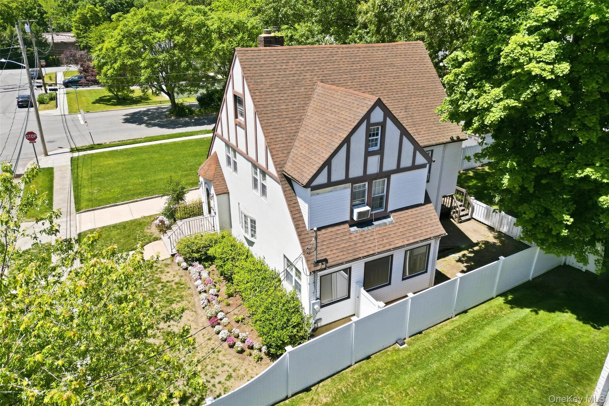 15 Maine Avenue, Hempstead, NY, 4 Bedrooms Bedrooms, 8 Rooms Rooms,2 BathroomsBathrooms,Residential,For Rent,Maine,0,1000803 15 Maine Avenue, Hempstead, NY, 4 Bedrooms Bedrooms, 8 Rooms Rooms,2 BathroomsBathrooms,Residential,For Rent,Maine,0,1000803