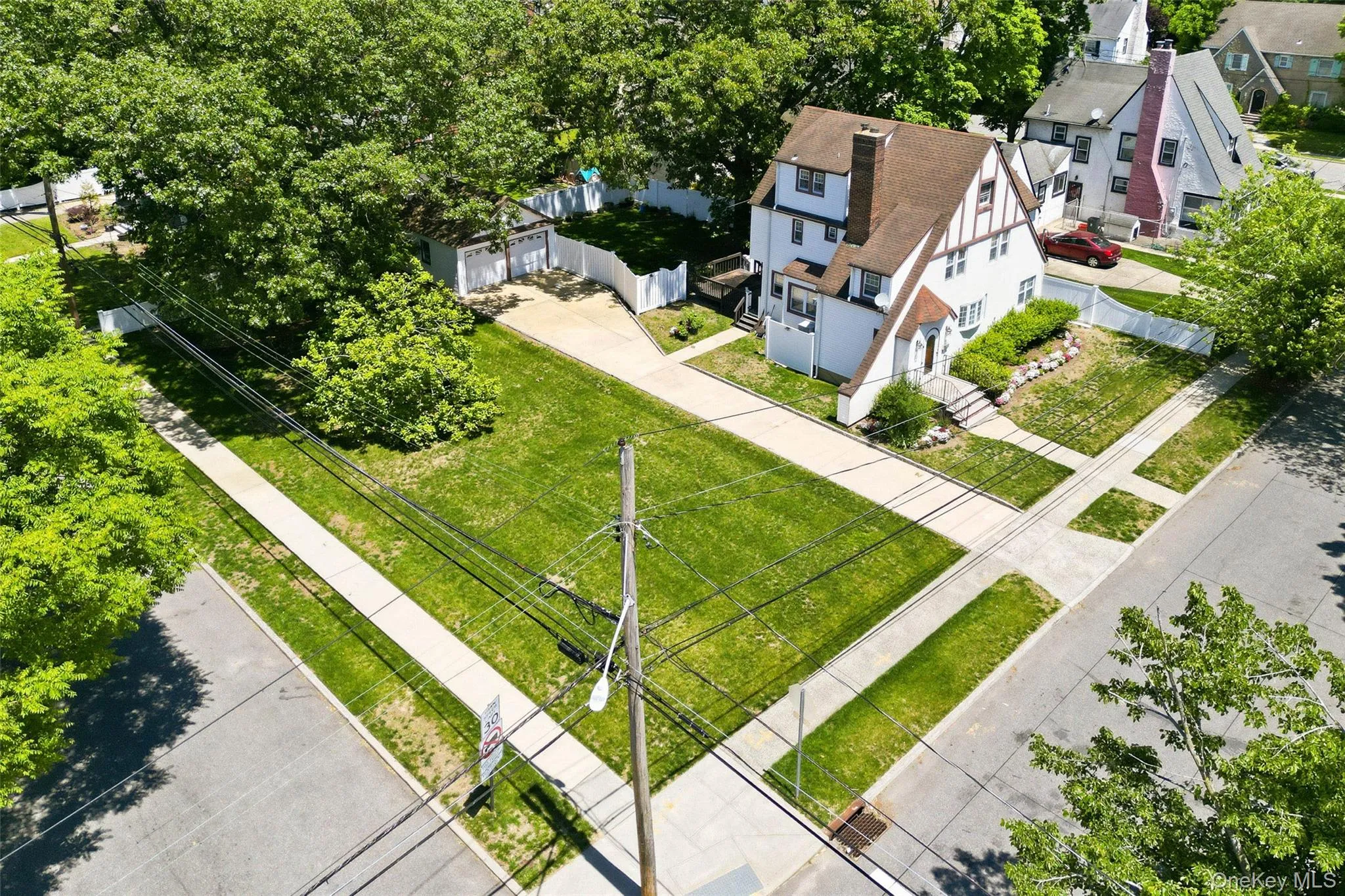 15 Maine Avenue, Hempstead, NY, 4 Bedrooms Bedrooms, 8 Rooms Rooms,2 BathroomsBathrooms,Residential,For Rent,Maine,0,1000803 15 Maine Avenue, Hempstead, NY, 4 Bedrooms Bedrooms, 8 Rooms Rooms,2 BathroomsBathrooms,Residential,For Rent,Maine,0,1000803