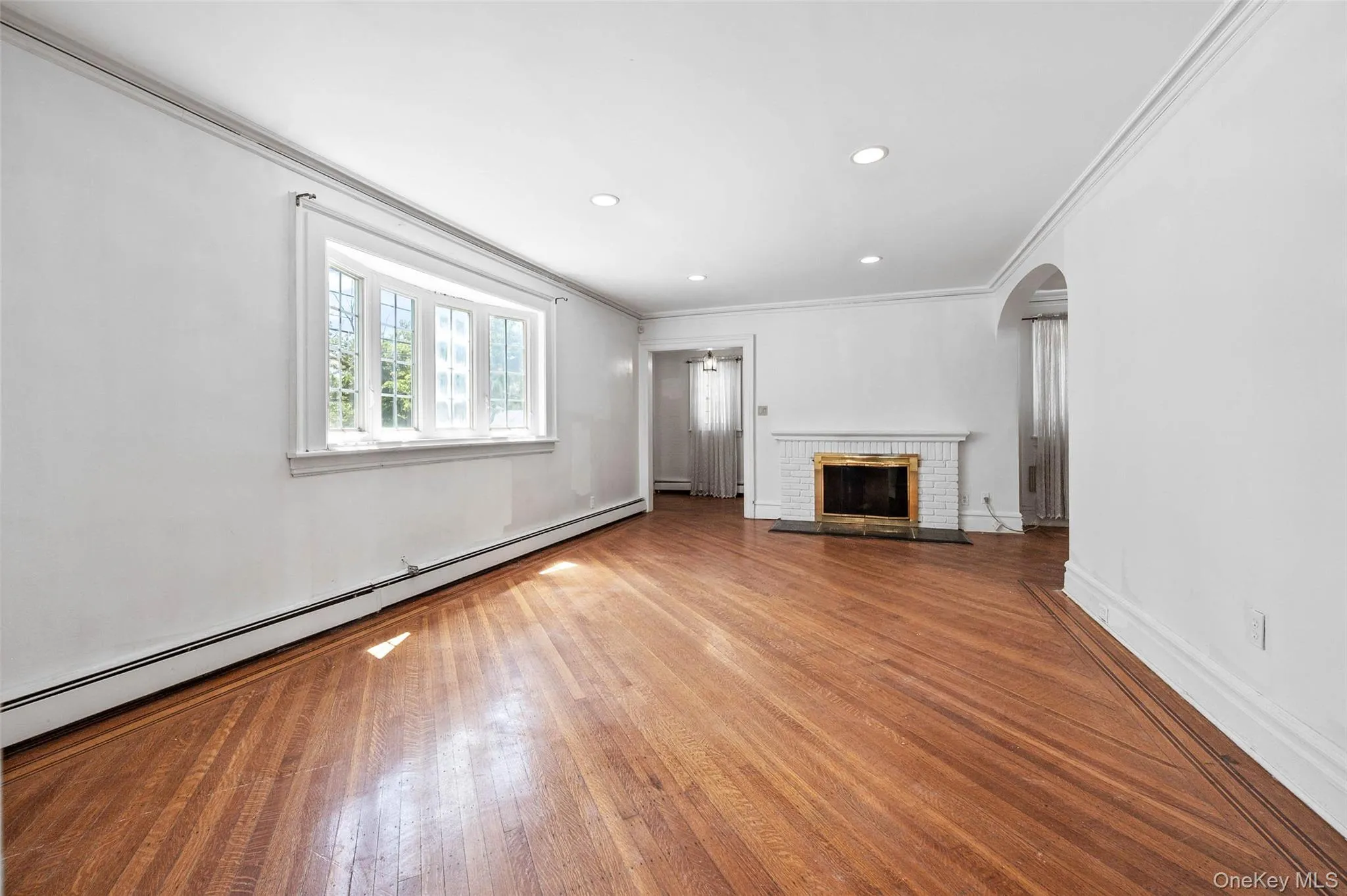 15 Maine Avenue, Hempstead, NY, 4 Bedrooms Bedrooms, 8 Rooms Rooms,2 BathroomsBathrooms,Residential,For Rent,Maine,0,1000803 15 Maine Avenue, Hempstead, NY, 4 Bedrooms Bedrooms, 8 Rooms Rooms,2 BathroomsBathrooms,Residential,For Rent,Maine,0,1000803