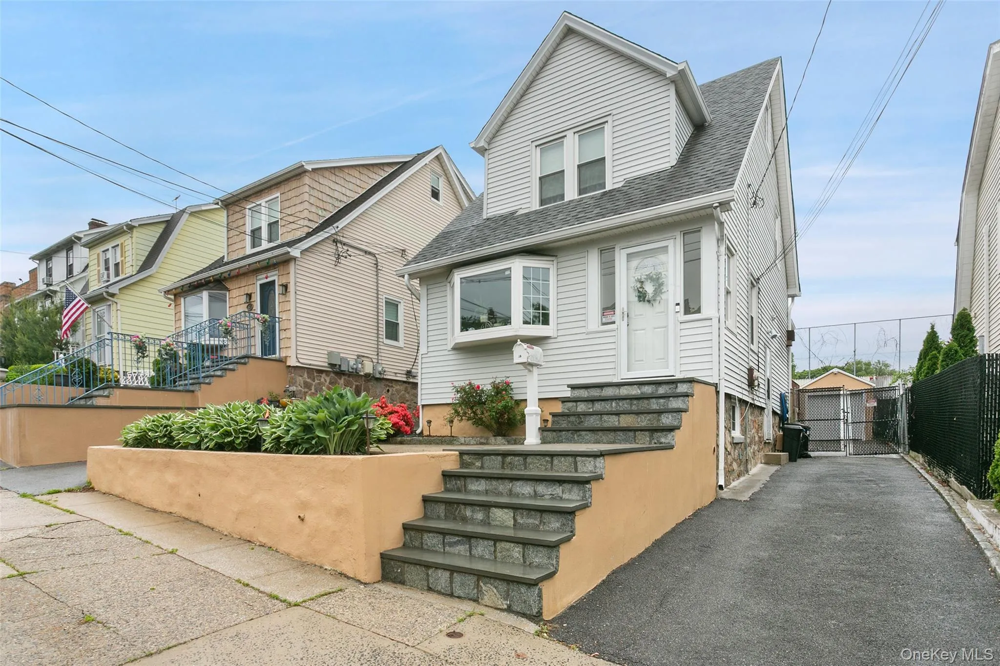 38 Emmett Terrace, New Rochelle, NY, 3 Bedrooms Bedrooms, 6 Rooms Rooms,1 BathroomBathrooms,Residential,For Rent,Emmett,0,1000807 38 Emmett Terrace, New Rochelle, NY, 3 Bedrooms Bedrooms, 6 Rooms Rooms,1 BathroomBathrooms,Residential,For Rent,Emmett,0,1000807