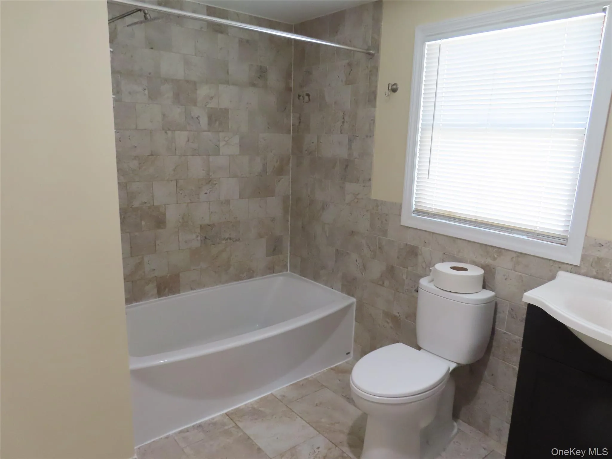 Large Bathroom Large Bathroom
