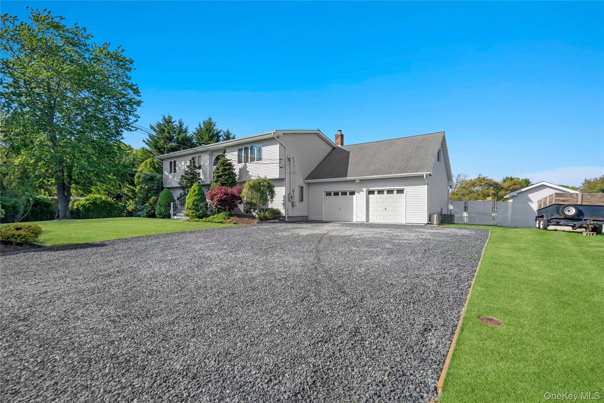 24 Biltmore Avenue Extension, Islip, NY, 4 Bedrooms Bedrooms, 10 Rooms Rooms,3 BathroomsBathrooms,Residential,For Rent,Biltmore Avenue Extension,0,1000816 24 Biltmore Avenue Extension, Islip, NY, 4 Bedrooms Bedrooms, 10 Rooms Rooms,3 BathroomsBathrooms,Residential,For Rent,Biltmore Avenue Extension,0,1000816