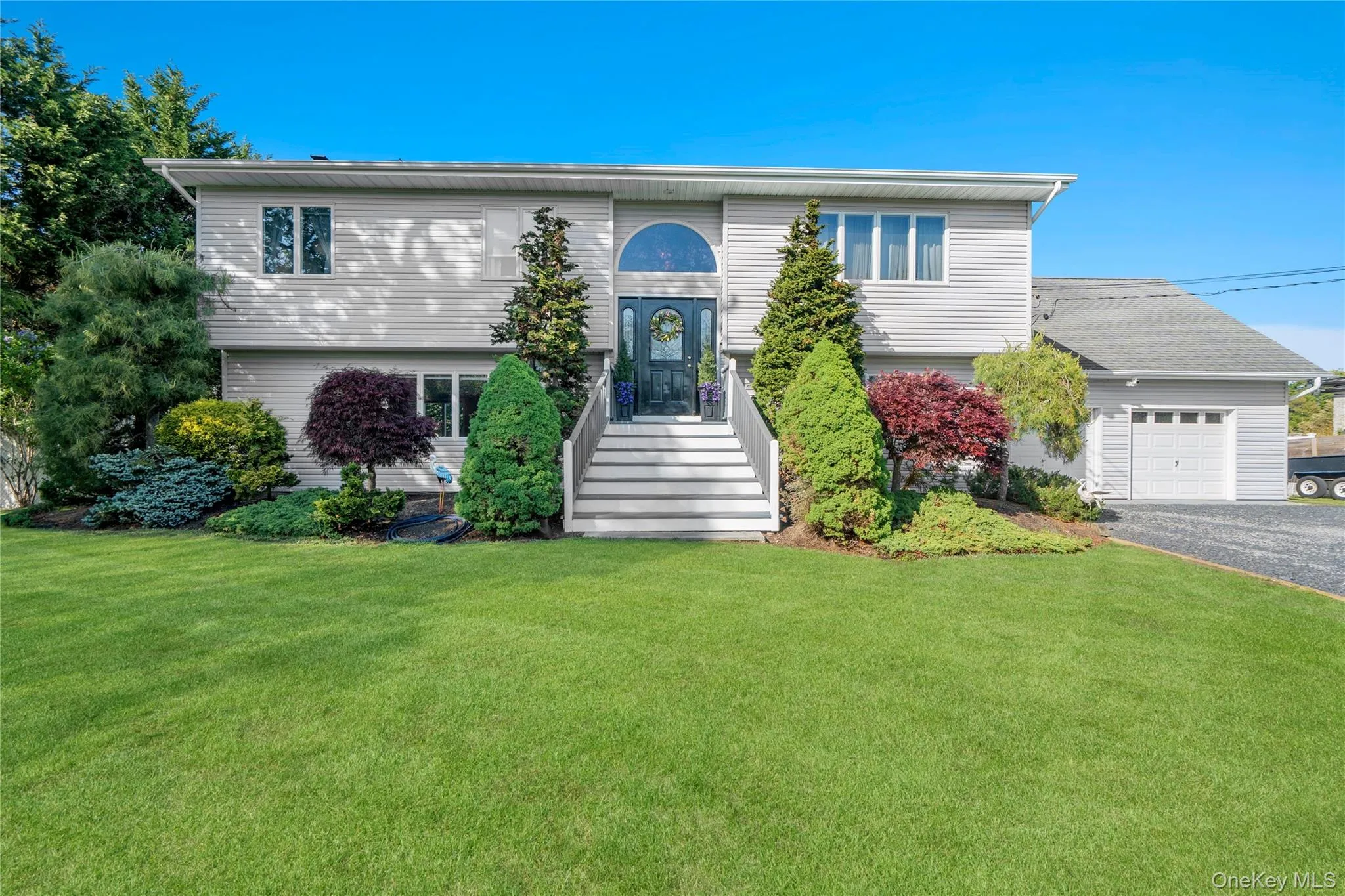24 Biltmore Avenue Extension, Islip, NY, 4 Bedrooms Bedrooms, 10 Rooms Rooms,3 BathroomsBathrooms,Residential,For Rent,Biltmore Avenue Extension,0,1000816 24 Biltmore Avenue Extension, Islip, NY, 4 Bedrooms Bedrooms, 10 Rooms Rooms,3 BathroomsBathrooms,Residential,For Rent,Biltmore Avenue Extension,0,1000816