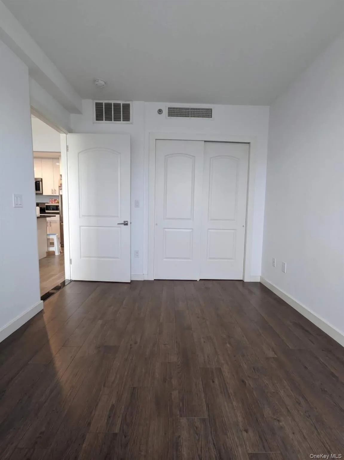 144-27 Sanford Avenue, New York, NY, 1 Bedroom Bedrooms, 3 Rooms Rooms,1 BathroomBathrooms,Residential Sale,For Rent,Sanford,0,1000817 144-27 Sanford Avenue, New York, NY, 1 Bedroom Bedrooms, 3 Rooms Rooms,1 BathroomBathrooms,Residential Sale,For Rent,Sanford,0,1000817